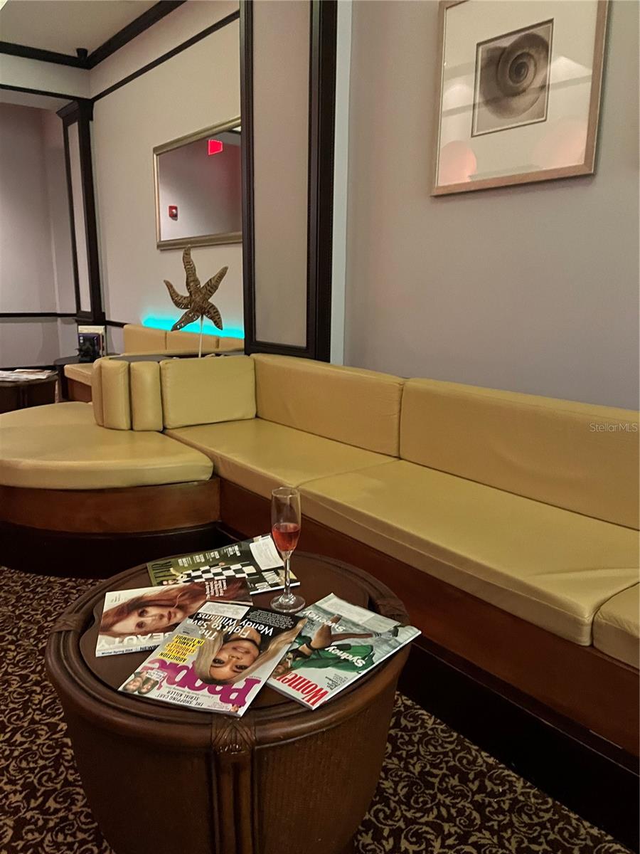 LAKE BUENA VISTA RESIDENCE VILLAGE I - Residential