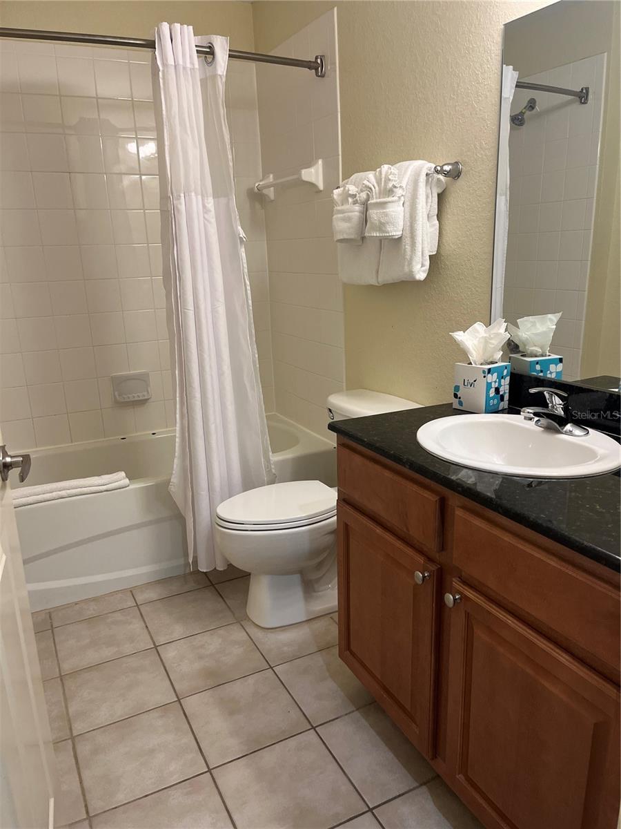 LAKE BUENA VISTA RESIDENCE VILLAGE I - Residential