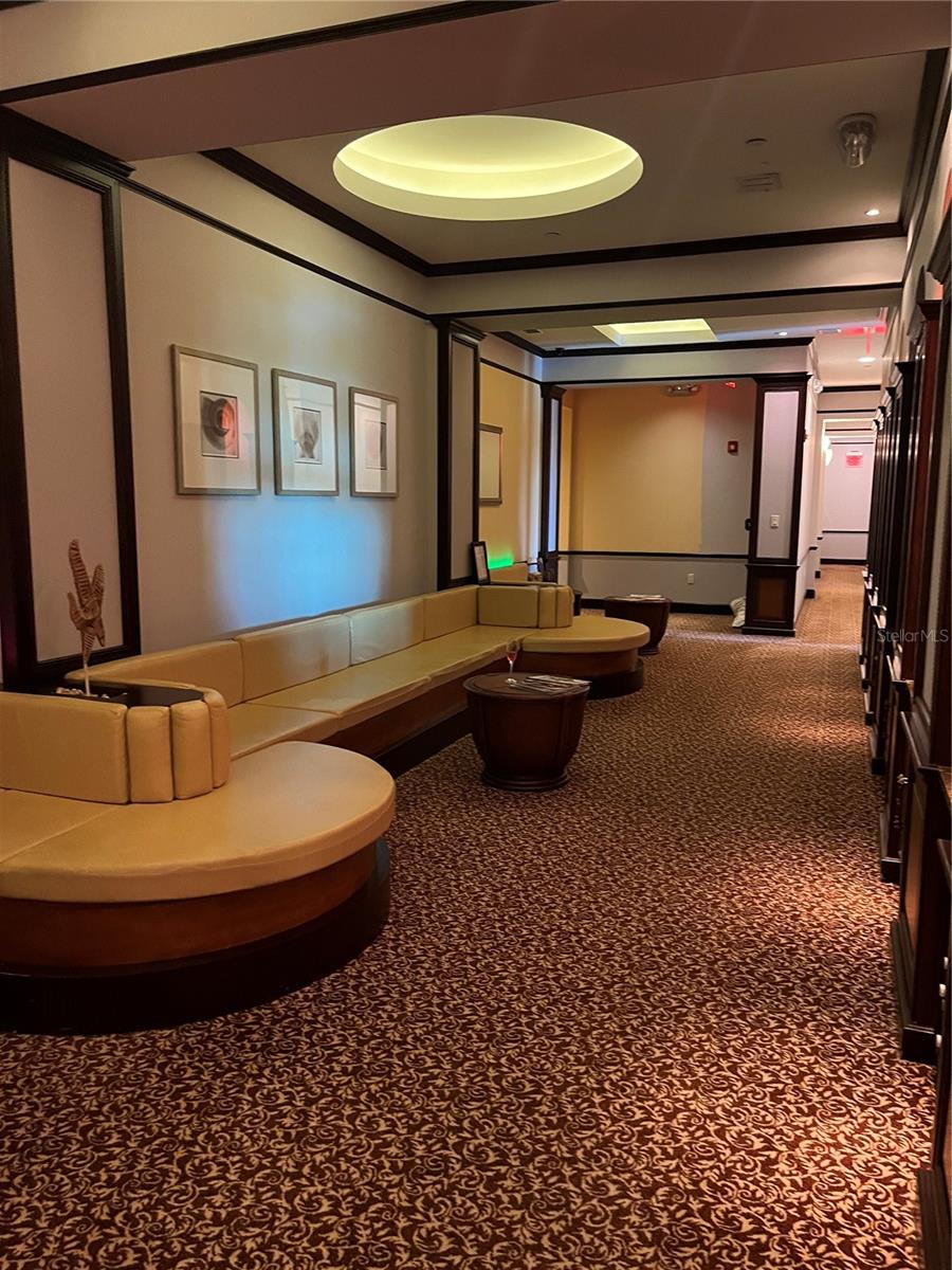 LAKE BUENA VISTA RESIDENCE VILLAGE I - Residential