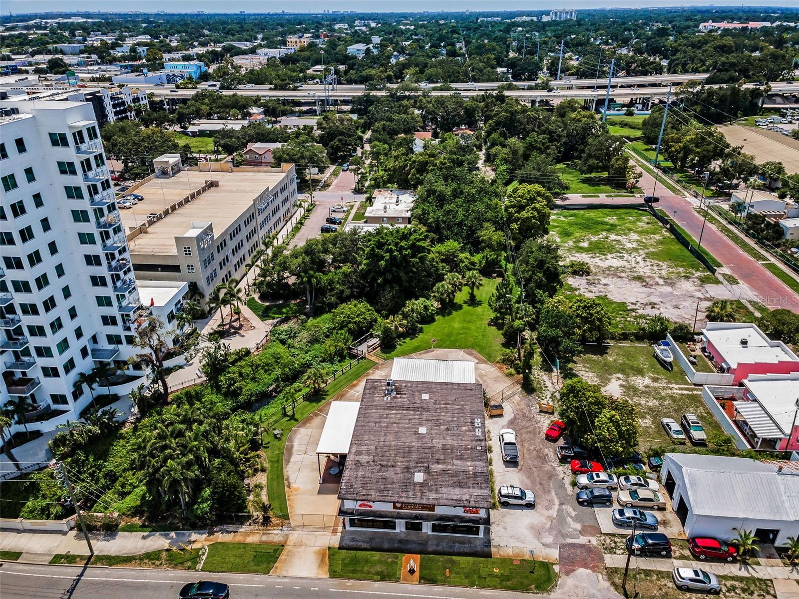 200 16TH STREET N