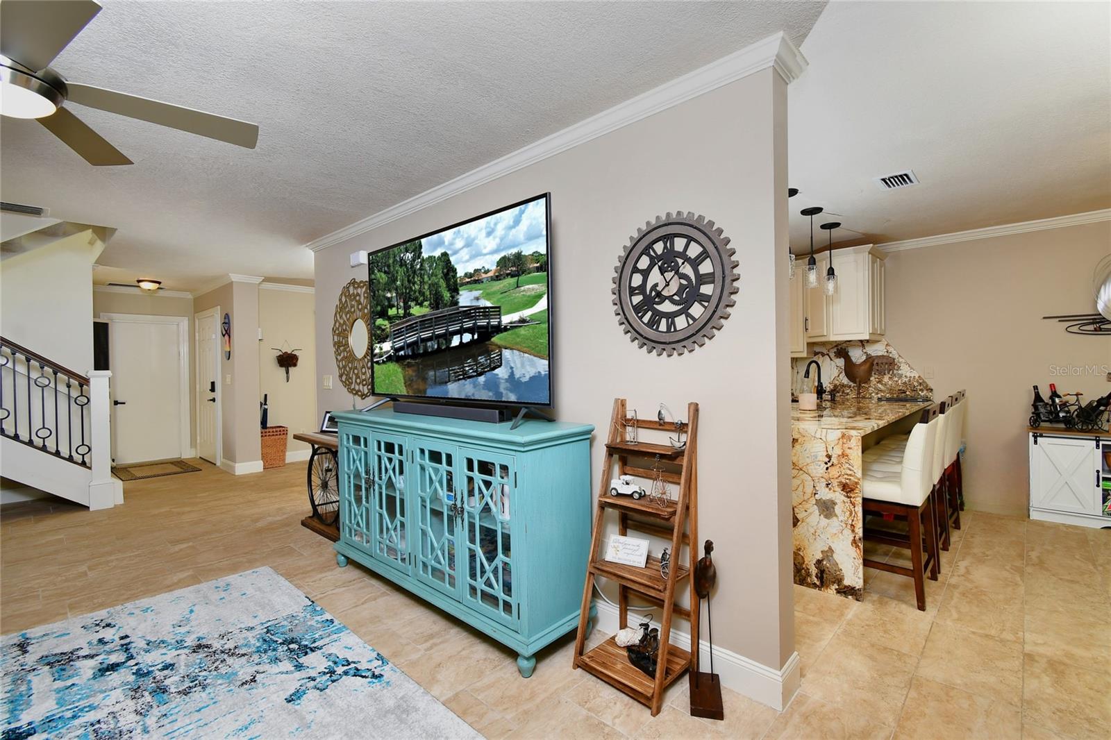 ADMIRALTY VILLAGE CONDO - Residential