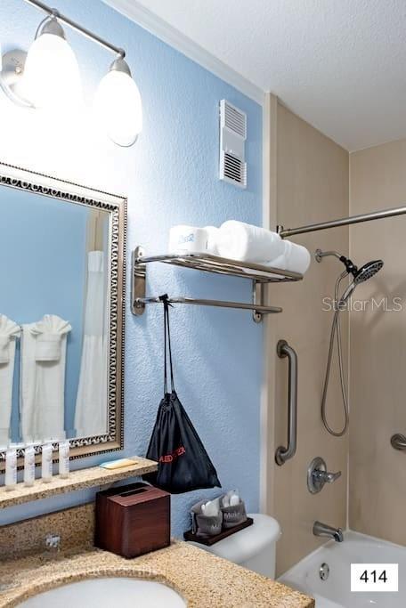 SAILPORT RESORT CONDO ON - Residential Income