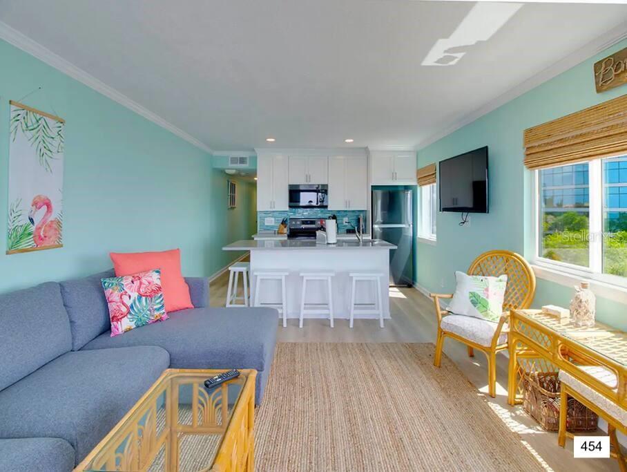 SAILPORT RESORT CONDO ON - Residential Income