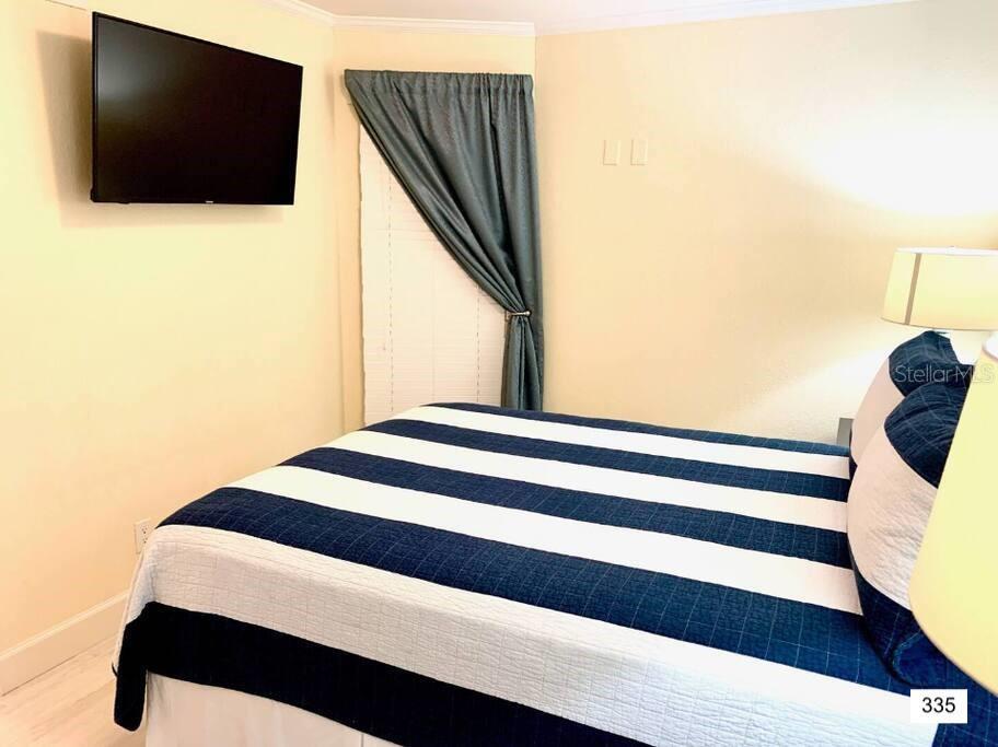 SAILPORT RESORT CONDO ON - Residential Income