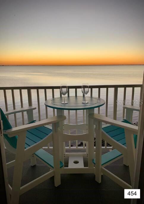 SAILPORT RESORT CONDO ON - Residential Income