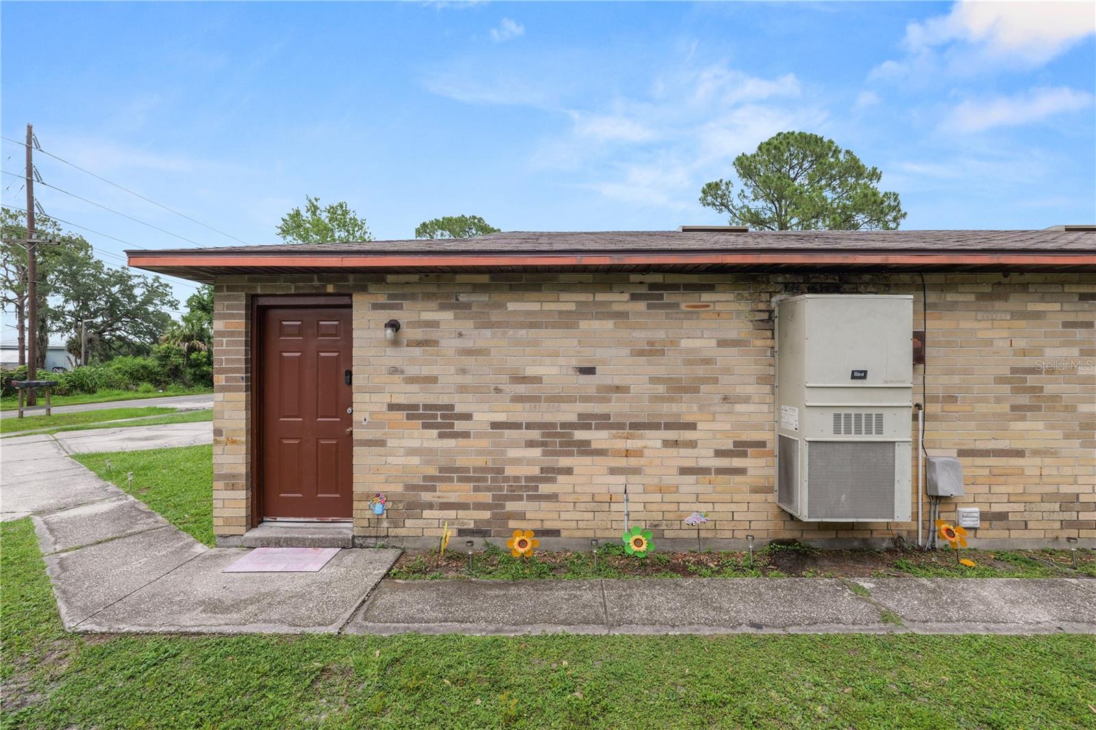 WATSON HEIGHTS SUB - Residential Income