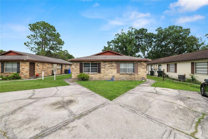 Great investment opportunity in the heart of Lakeland. This tenant-occupied duplex features two
2-bedroom, 1-bathroom units. One unit is rented at $1,025 per month on a month-to-month lease,
while the other is rented at $975 with a lease in place through December 31, 2025. Both units are
separately metered for water and electric, with tenants responsible for their own utilities.
Centrally located with easy access to schools, shopping, and major roadways, this property offers
immediate rental income and long-term potential. Please do not disturb the tenants.