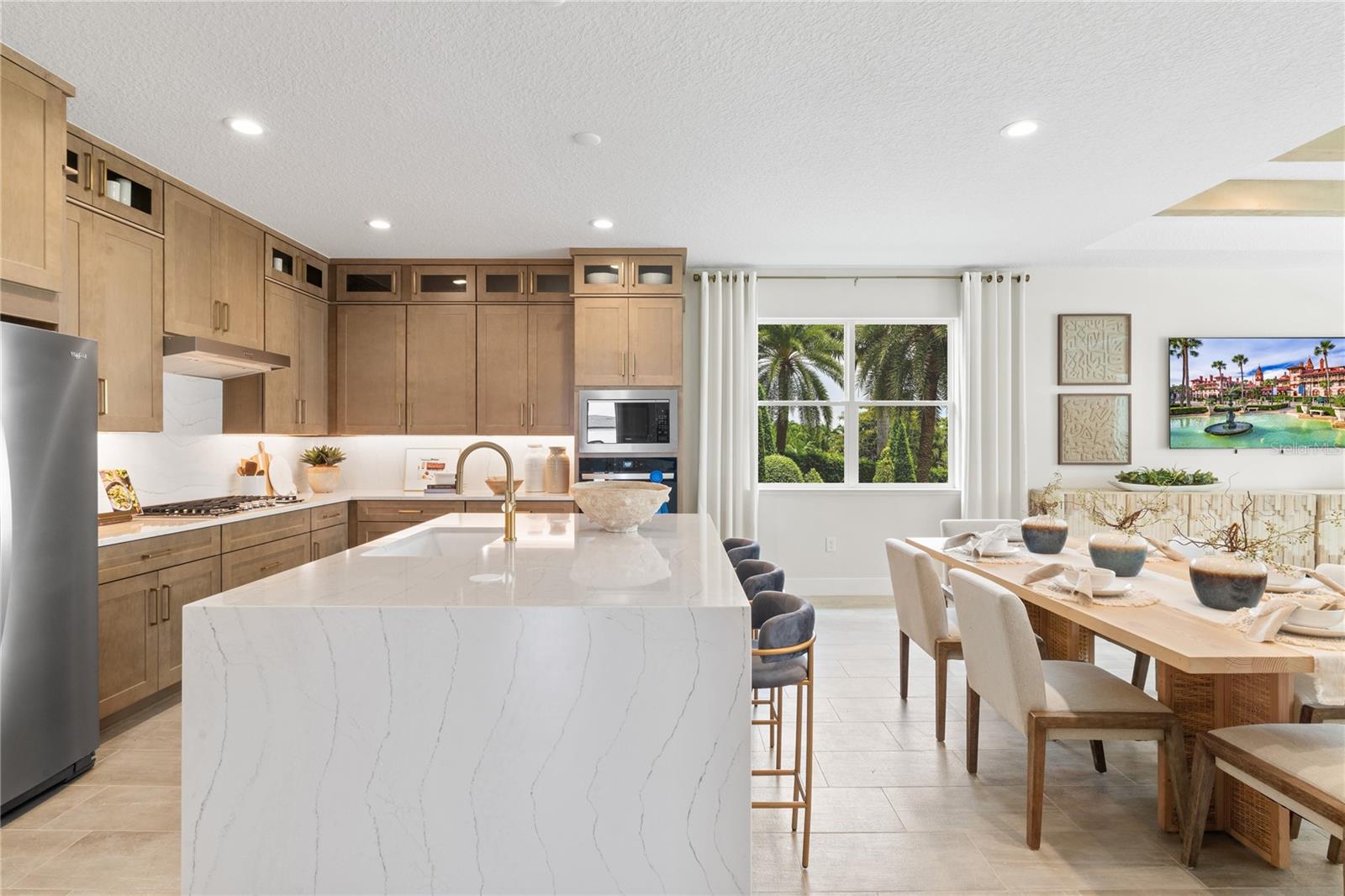 BRONSON PEAK - Residential