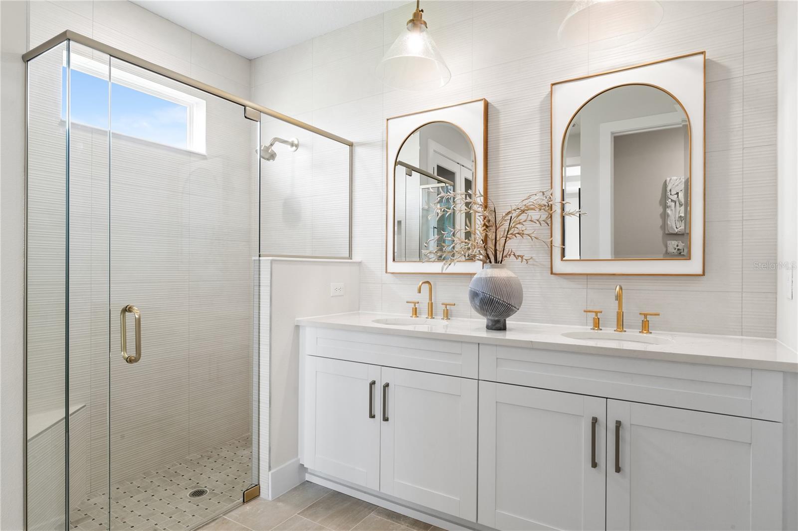 BRONSON PEAK - Residential