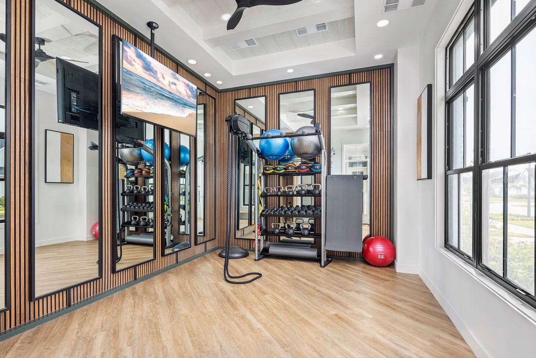 BRONSON PEAK - Residential