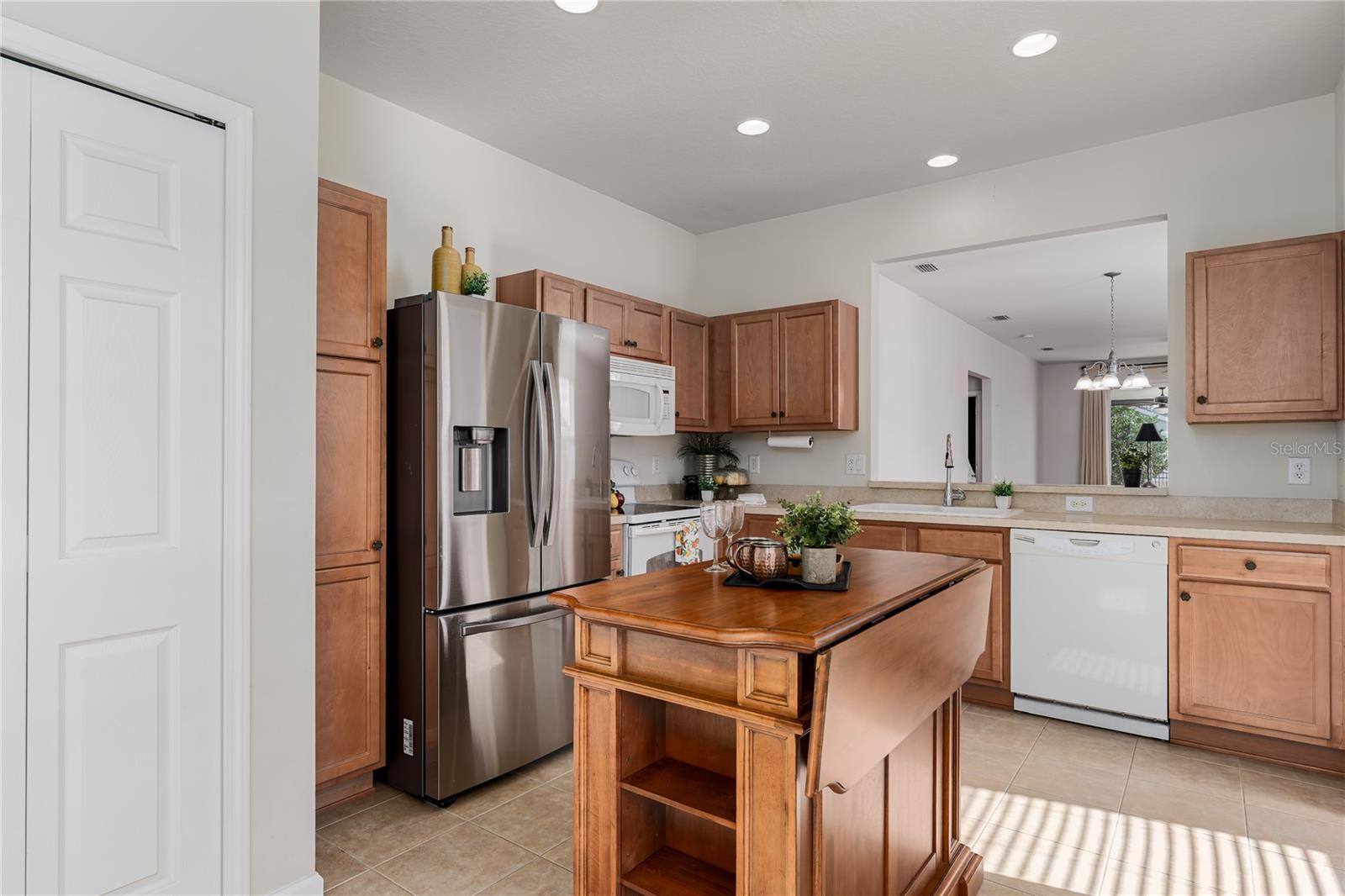 9822 50TH STREET CIRCLE E