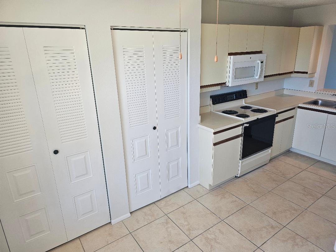 THE FAIRWAYS TWO AT PINEBROOK PH II - Residential