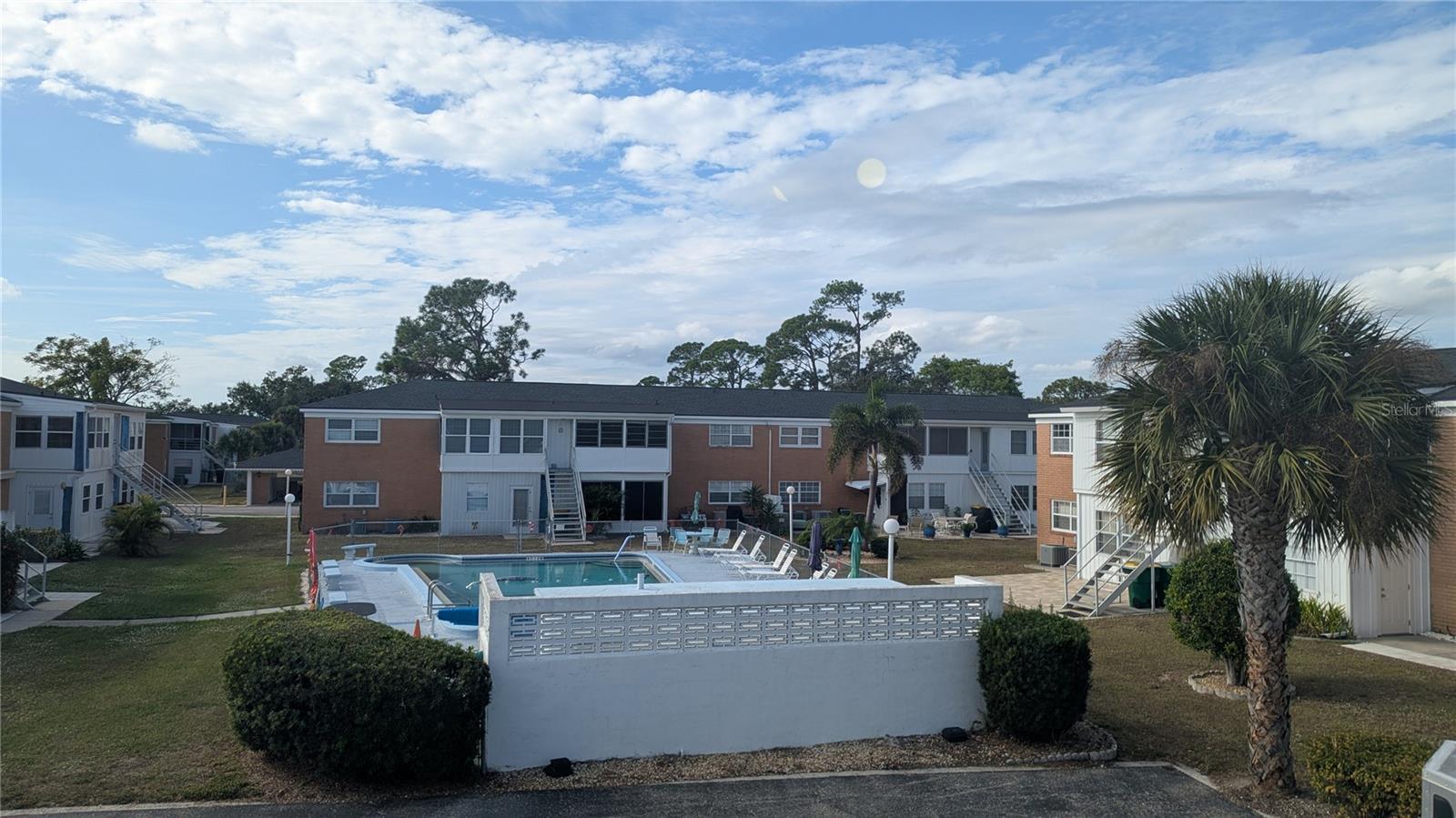 MARIA MANOR - Residential