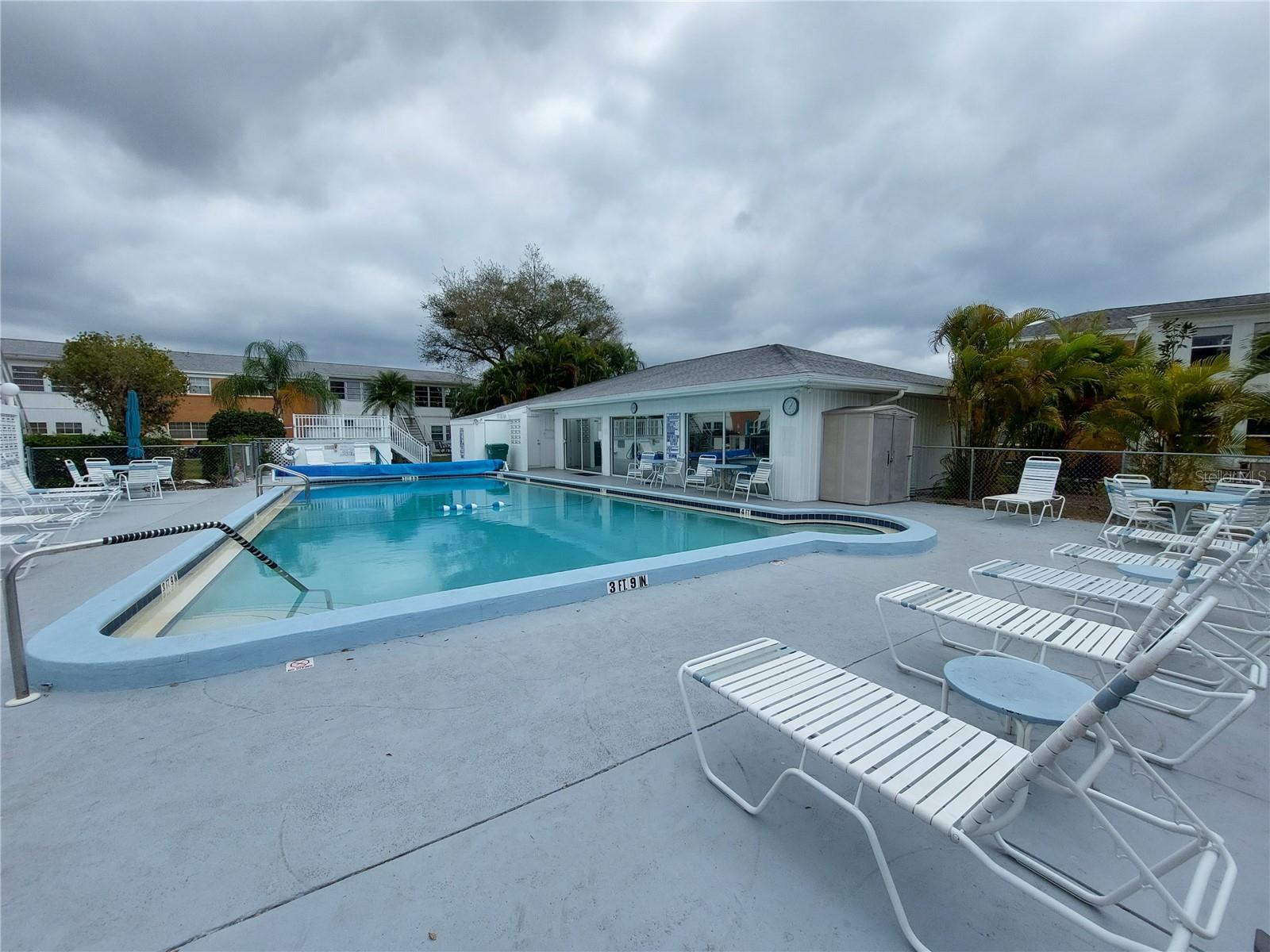 MARIA MANOR - Residential