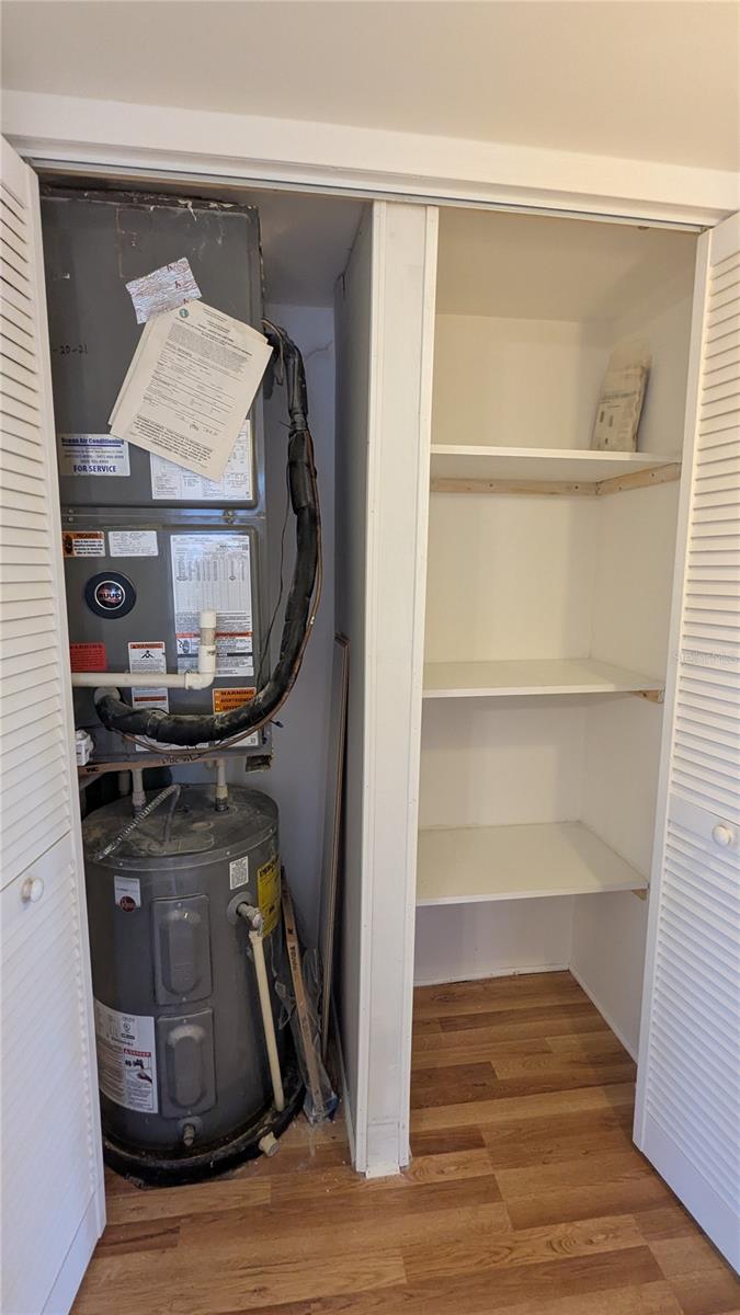 MARIA MANOR - Residential