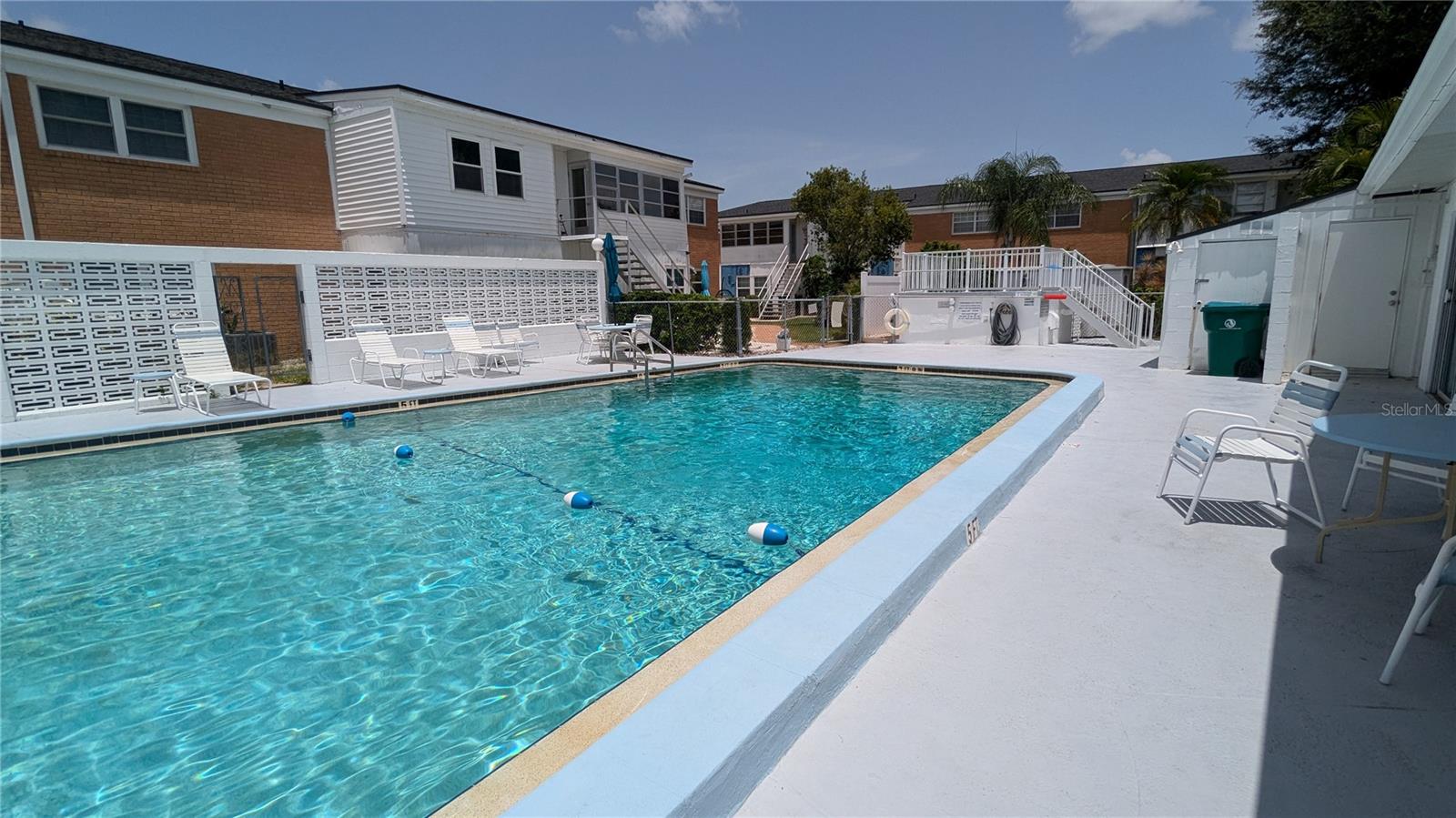 MARIA MANOR - Residential