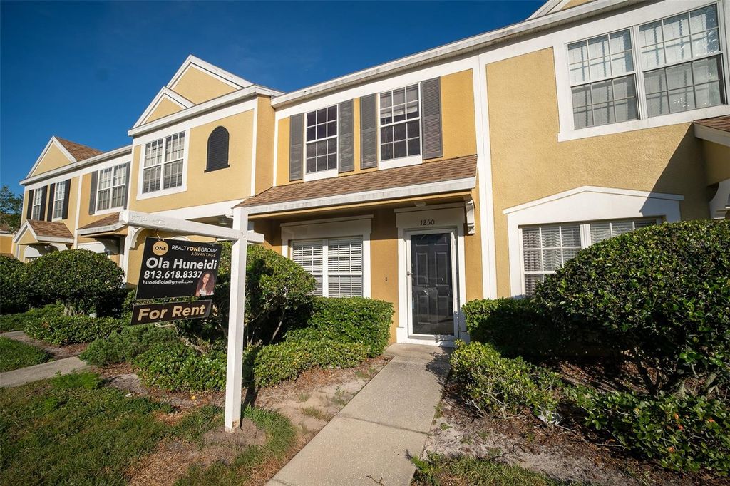 Photo of 1250 Redondo Way, Wesley Chapel, FL 33543 (MLS # TB8501703)