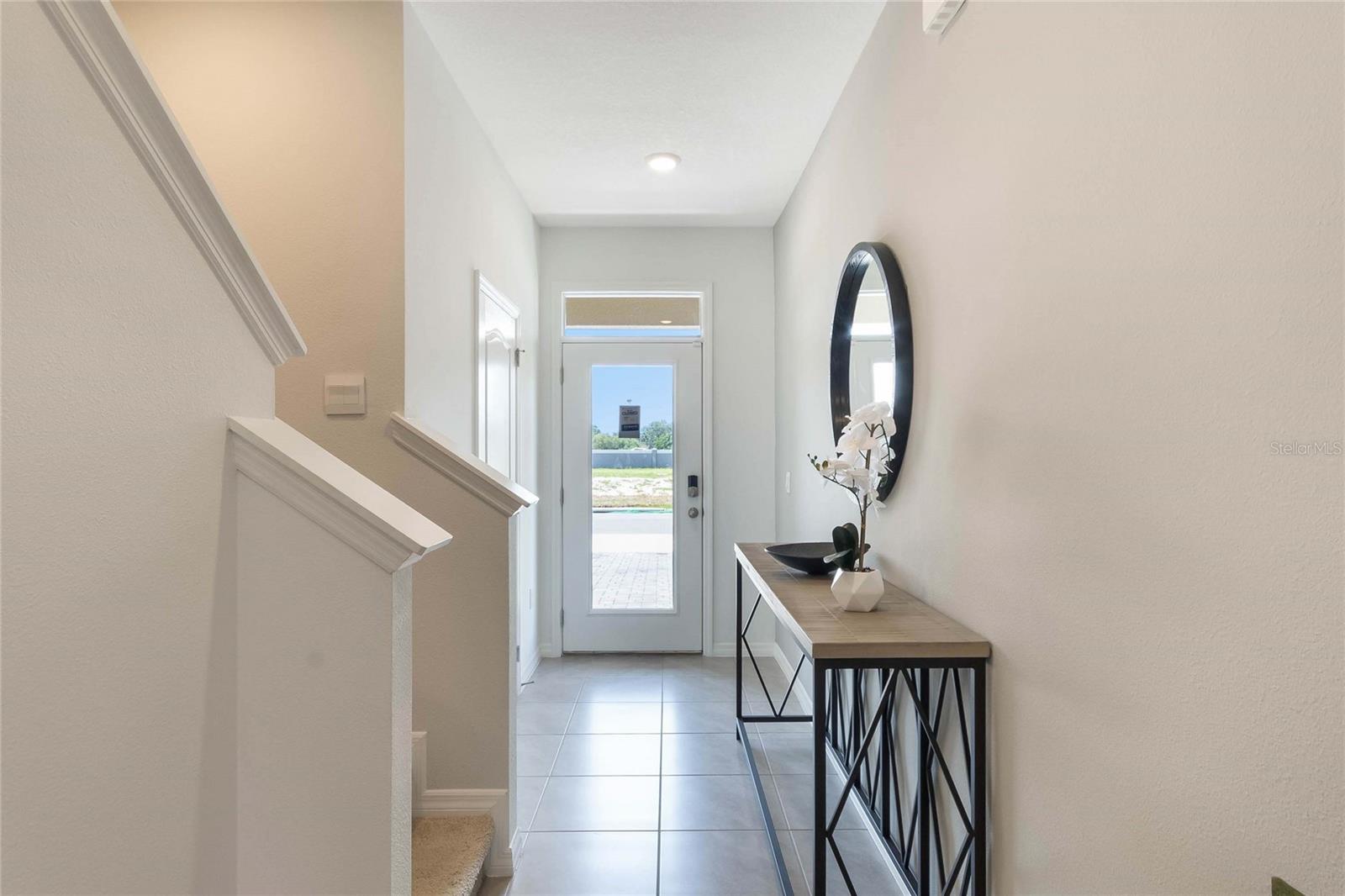 1310 ISLETA LOOP