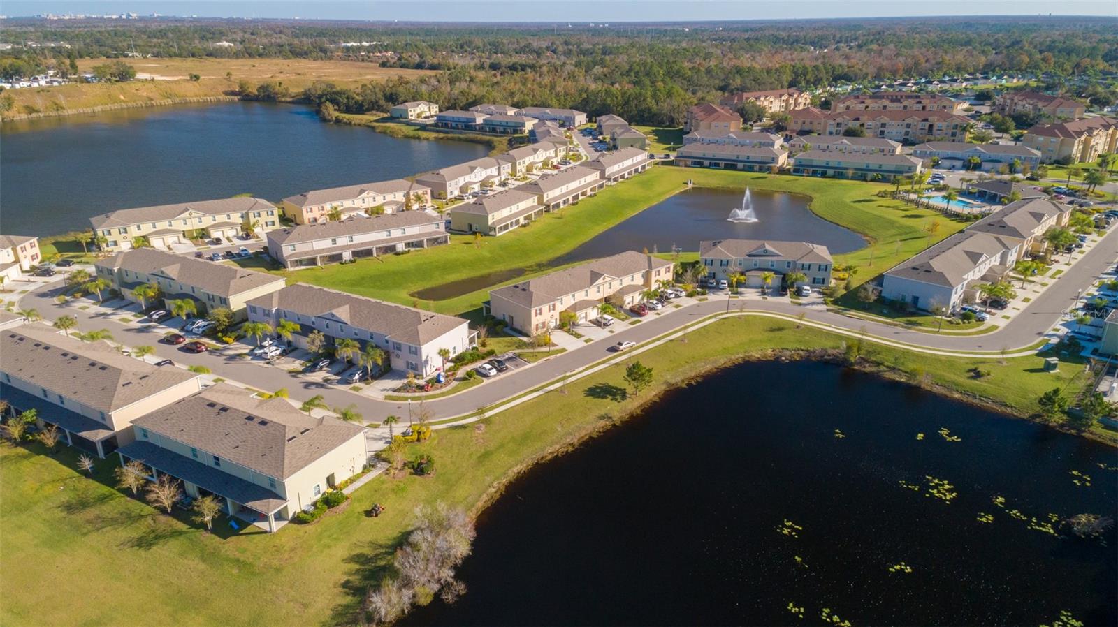 LAKE BLUFF - Residential Lease