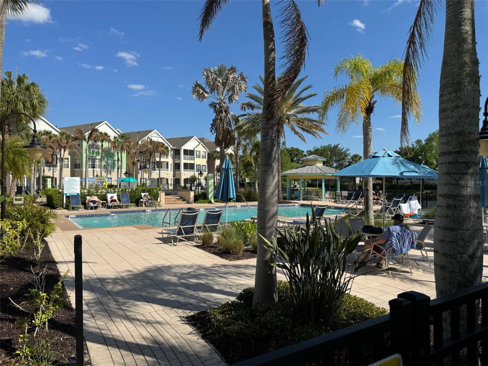 RUNAWAY BEACH CLUB - Residential