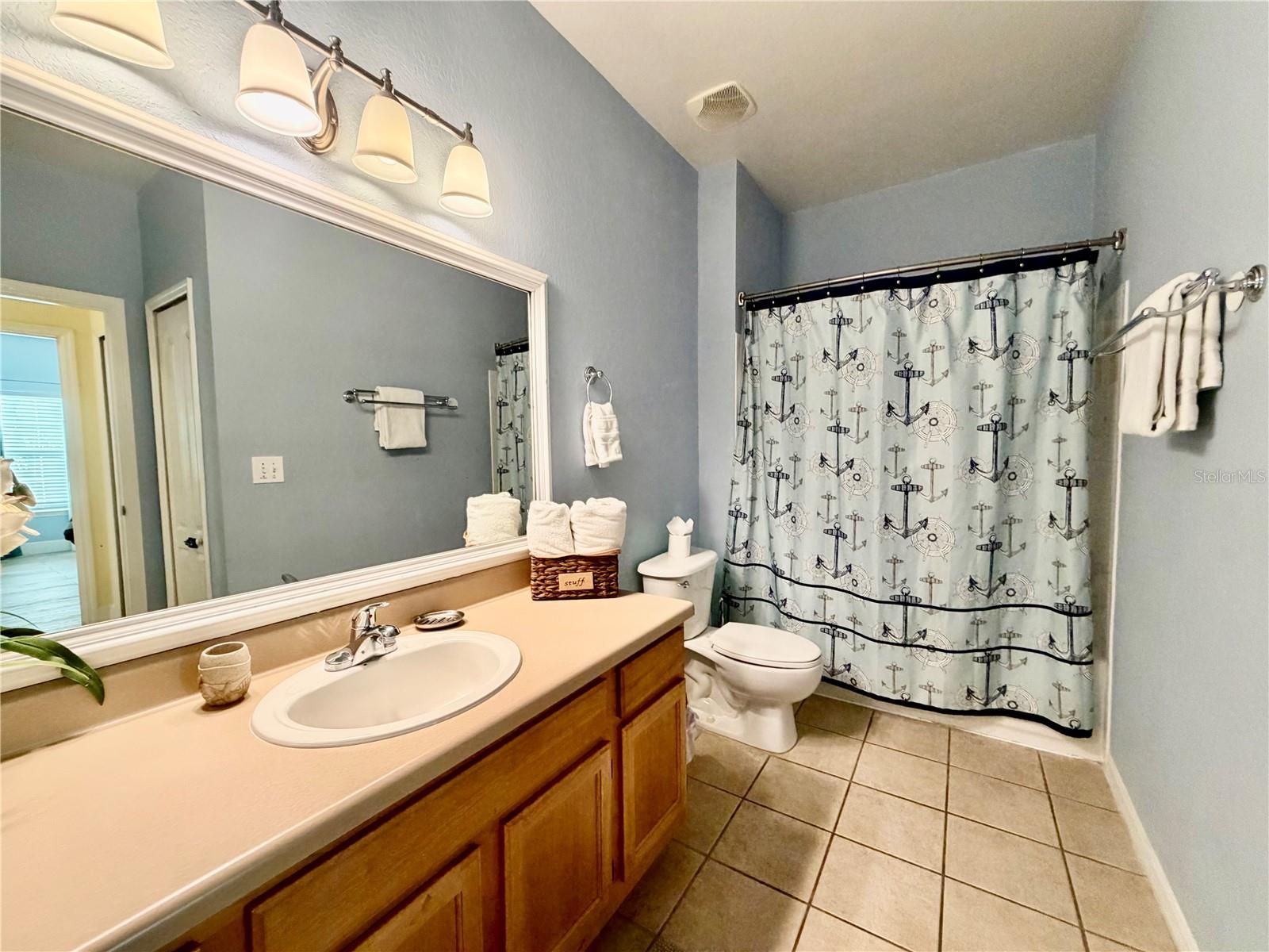 RUNAWAY BEACH CLUB - Residential