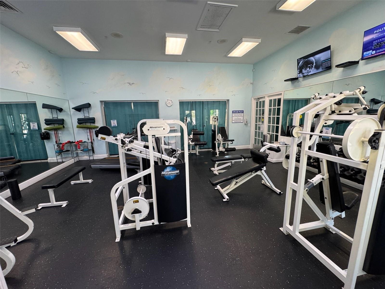 RUNAWAY BEACH CLUB - Residential