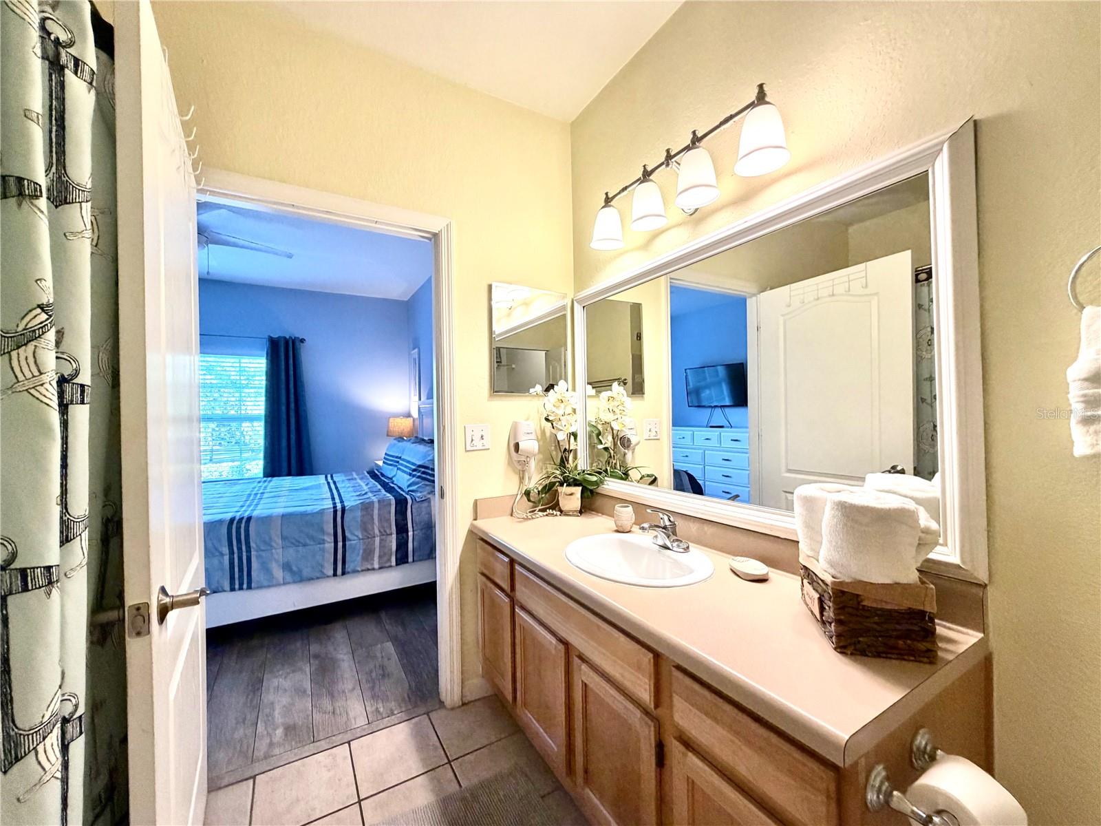 RUNAWAY BEACH CLUB - Residential