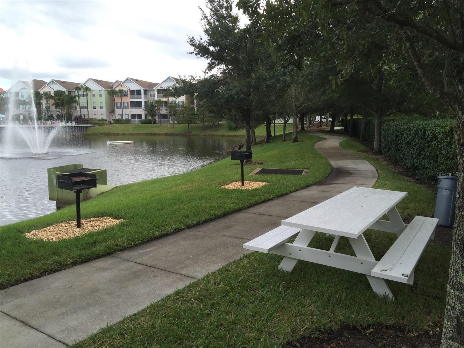 RUNAWAY BEACH CLUB - Residential