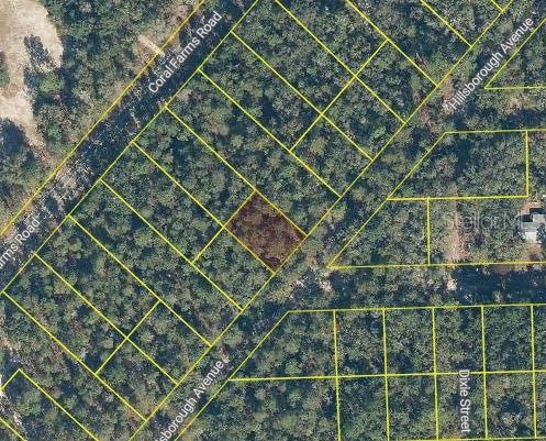 LAKESIDE HILLS - Land