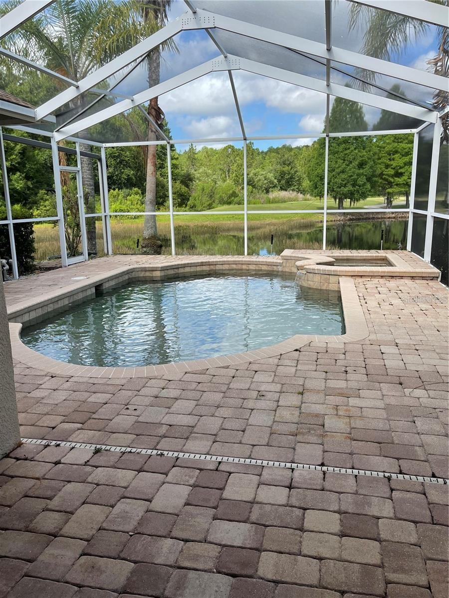 LEXINGTON OAKS PH 01 - Residential Lease