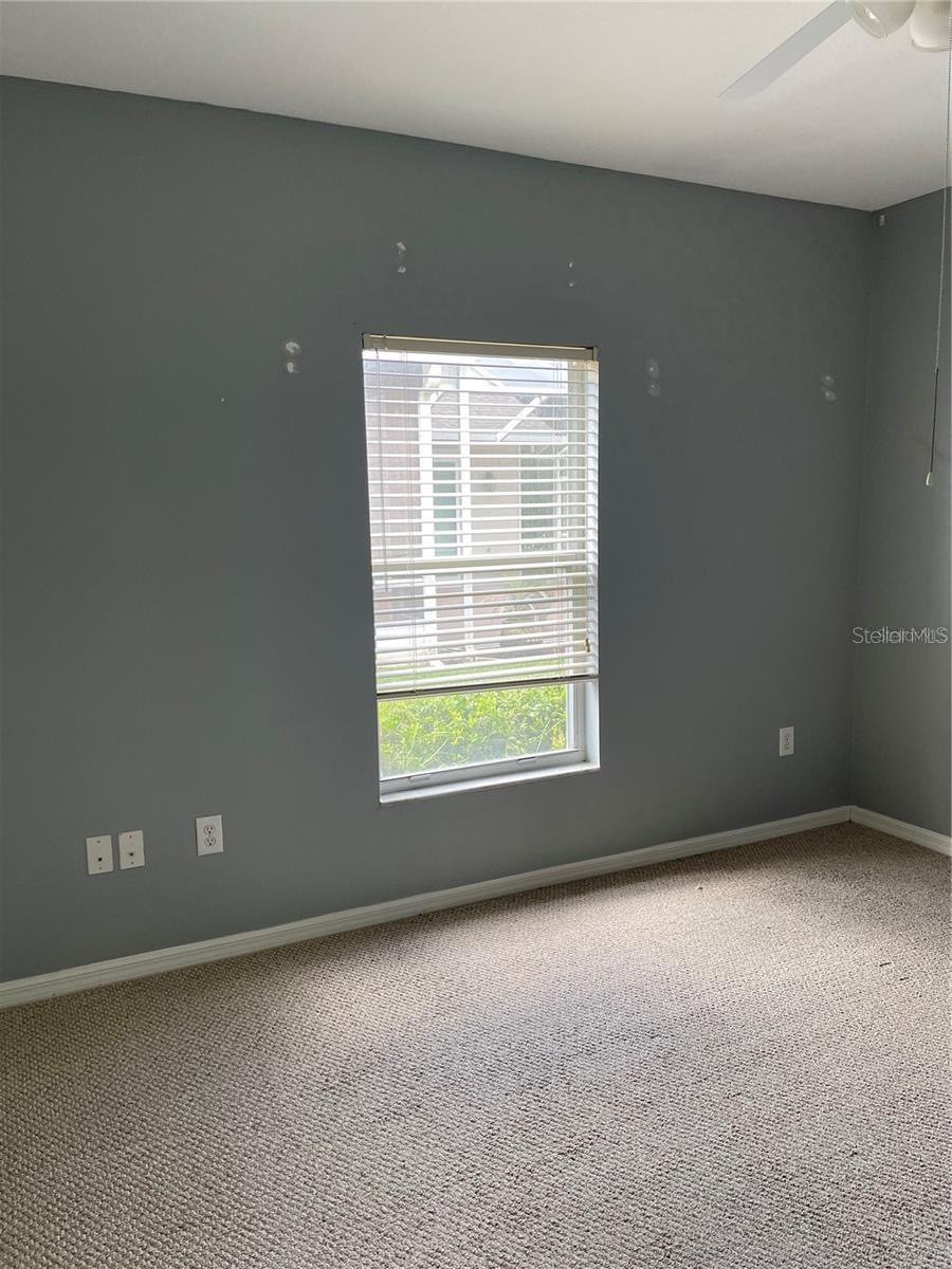 LEXINGTON OAKS PH 01 - Residential Lease