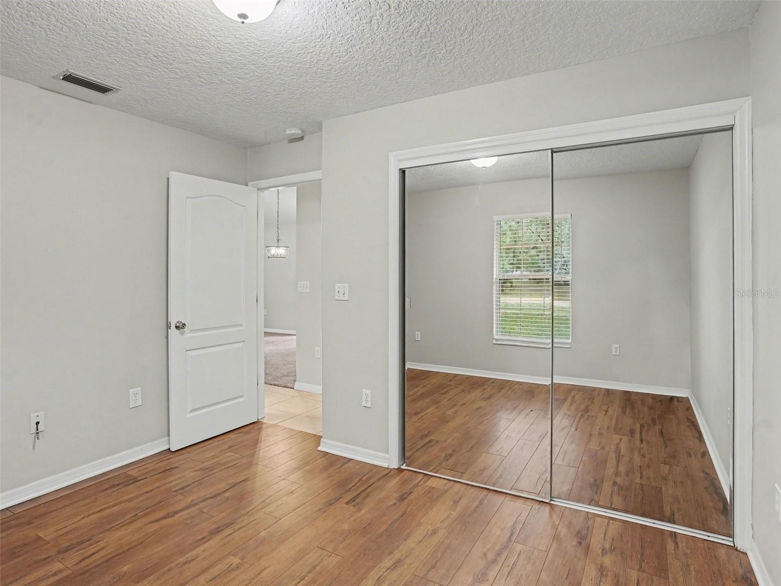 SECRET HILL SUB - Residential