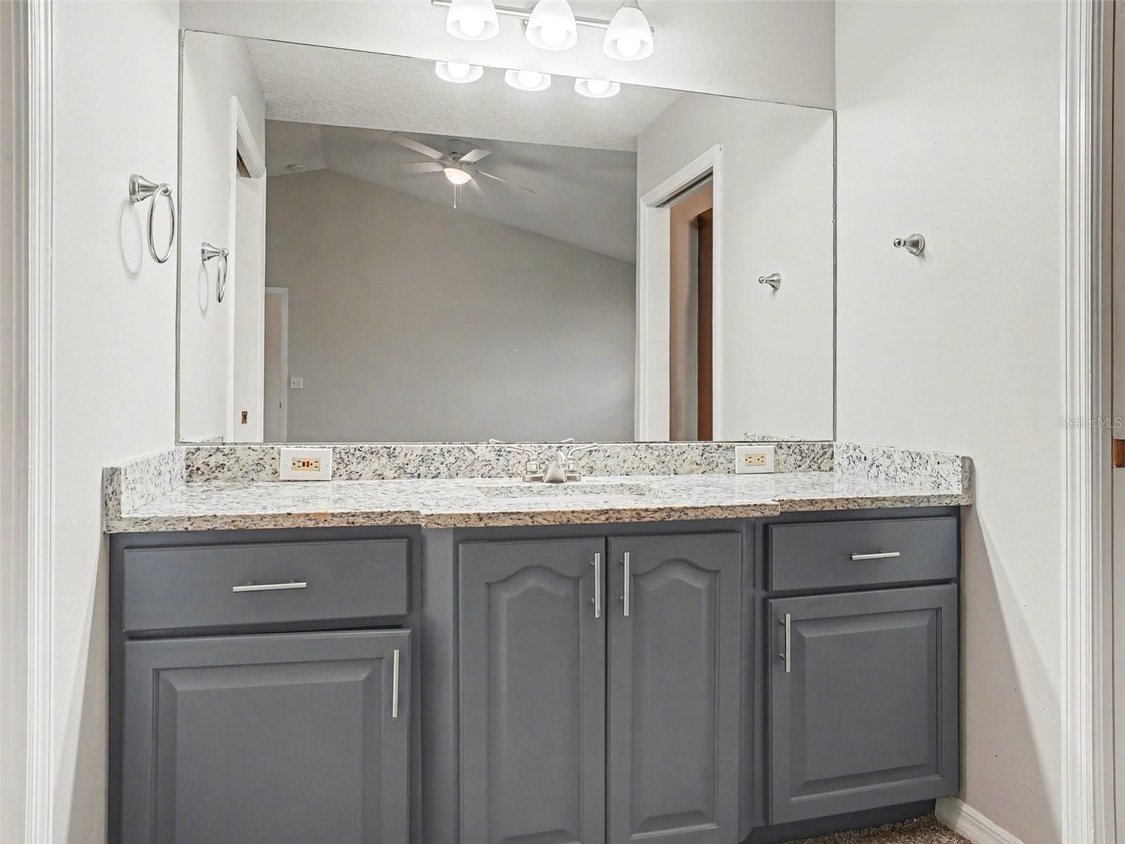 SECRET HILL SUB - Residential