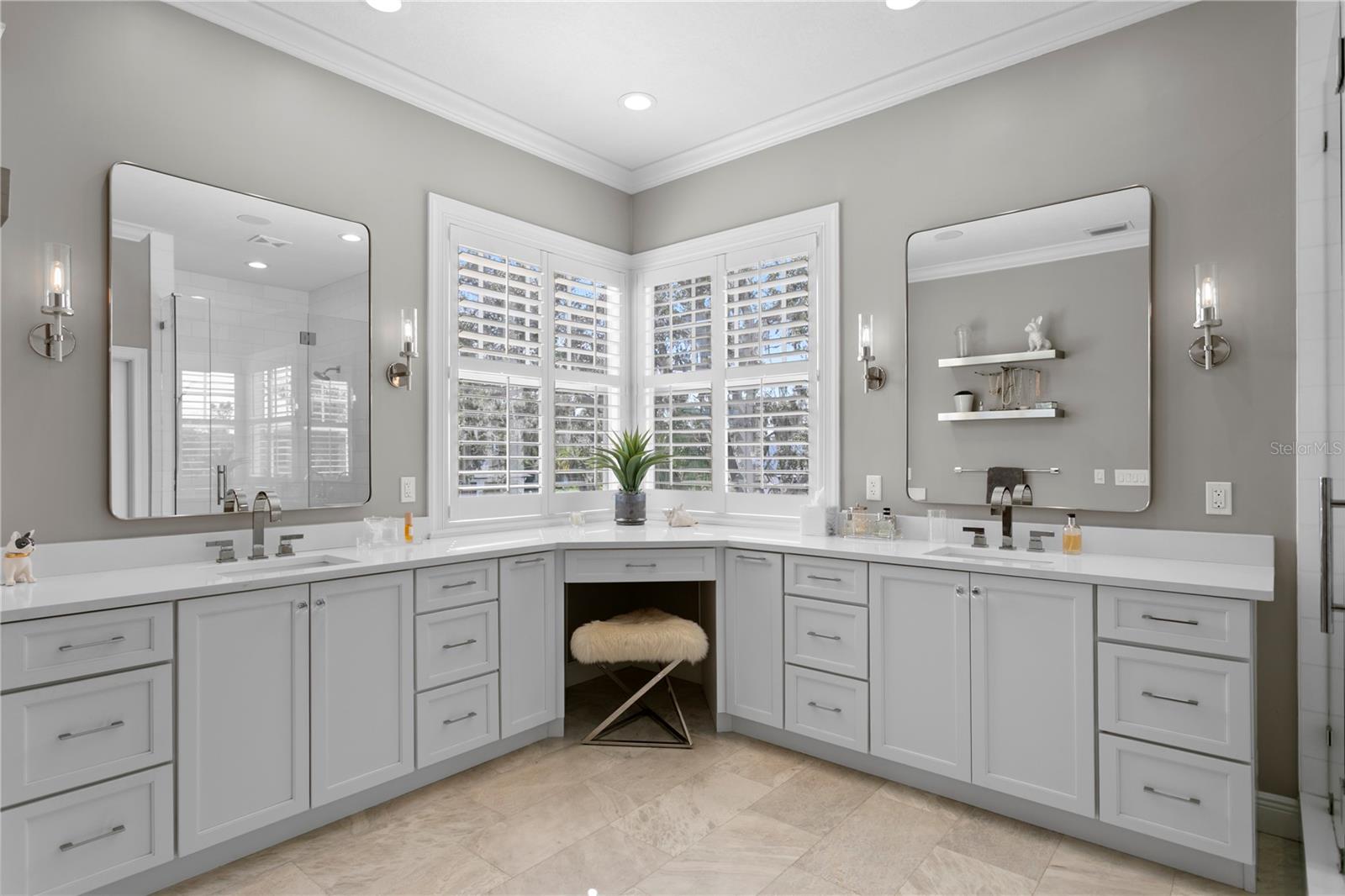 SUNSET PARK - Residential