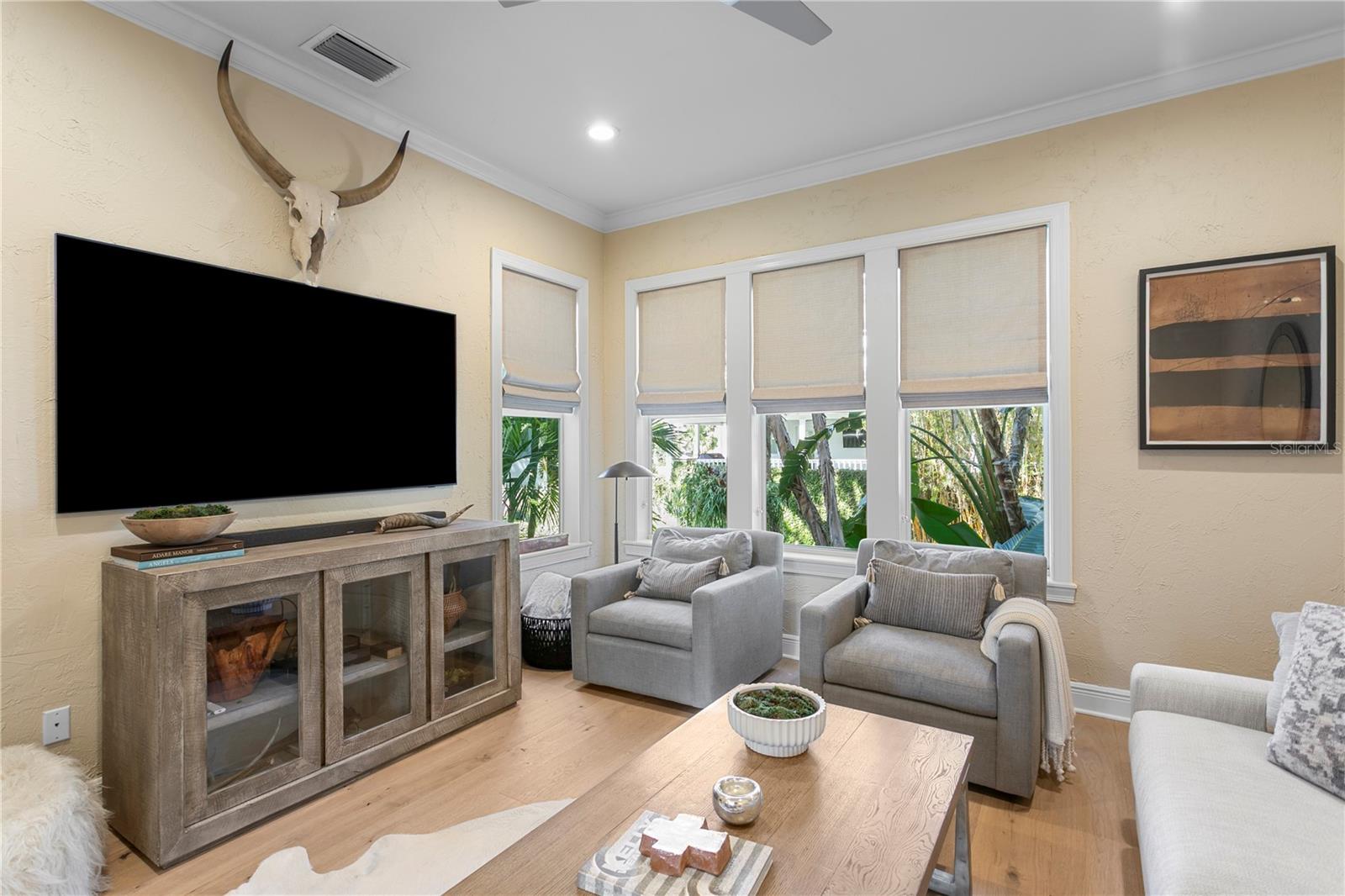 SUNSET PARK - Residential