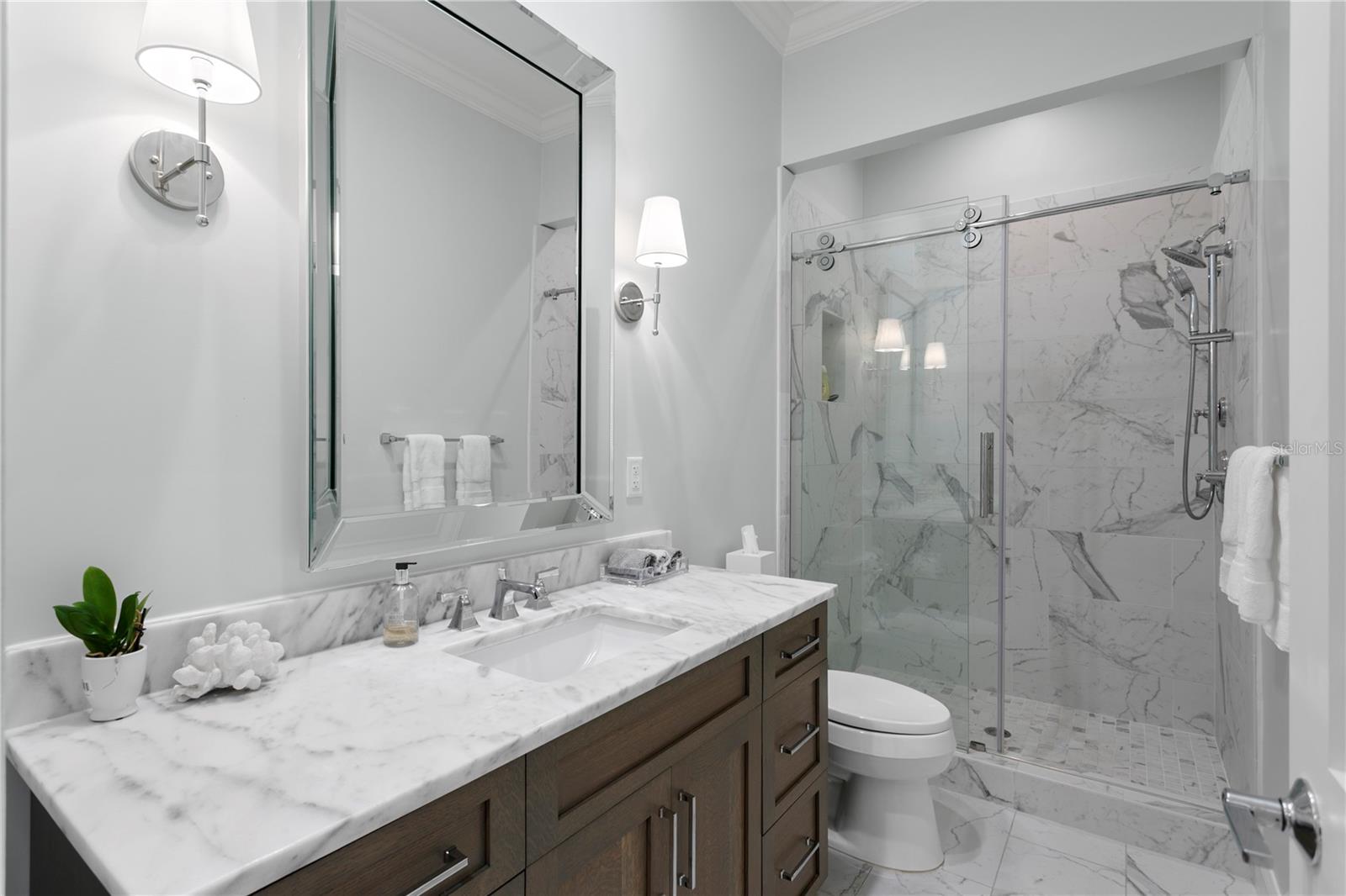 SUNSET PARK - Residential