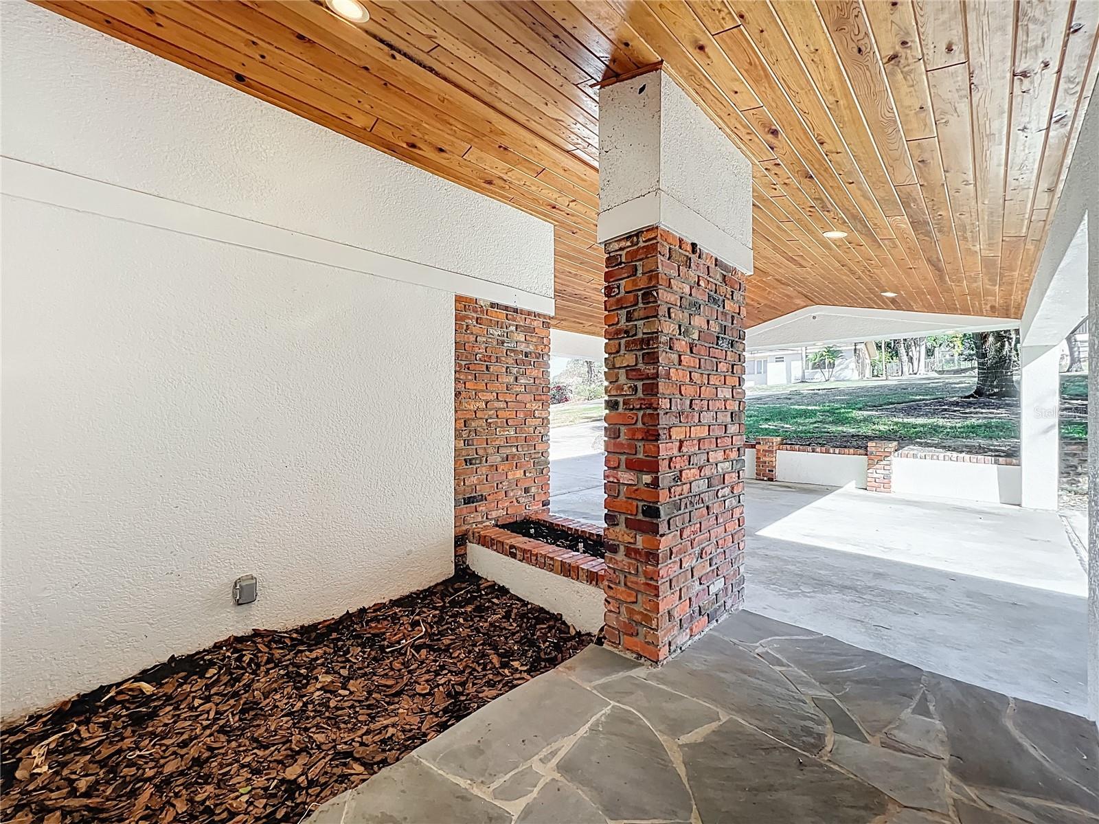 RAINBOW RIDGE - Residential