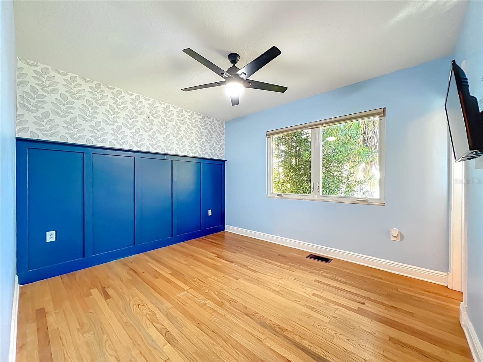 RAINBOW RIDGE - Residential