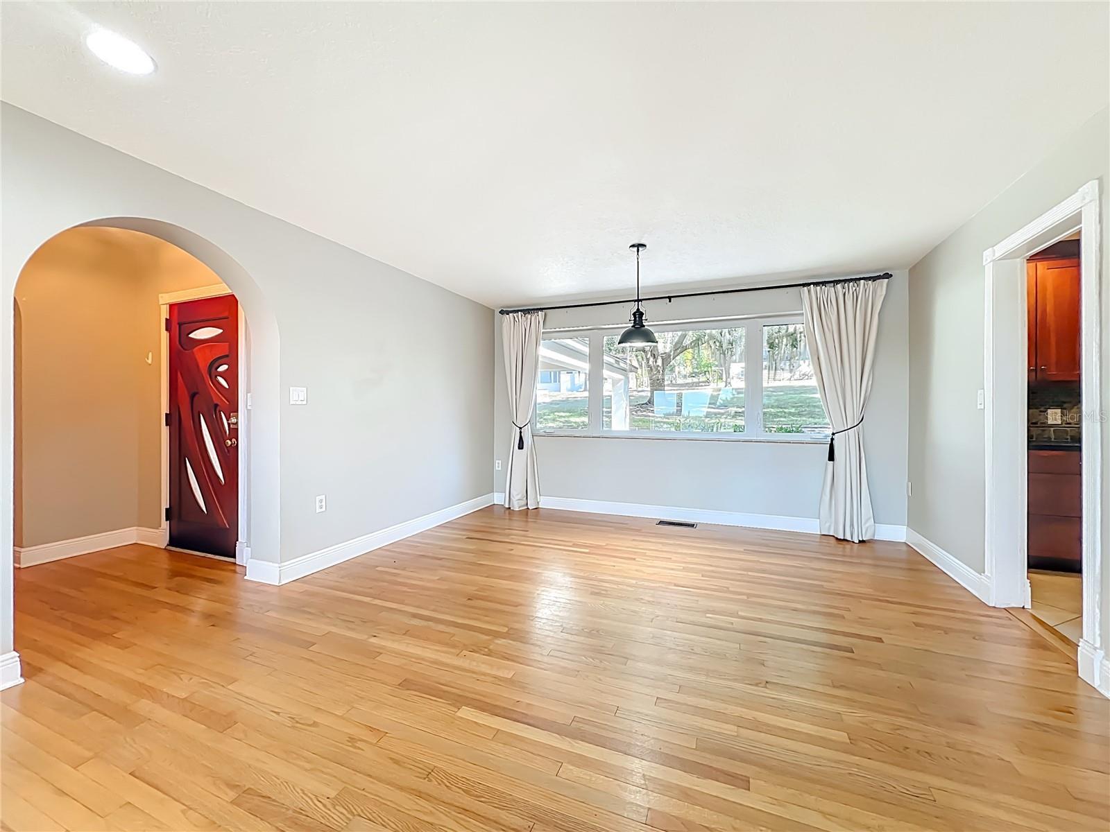 RAINBOW RIDGE - Residential