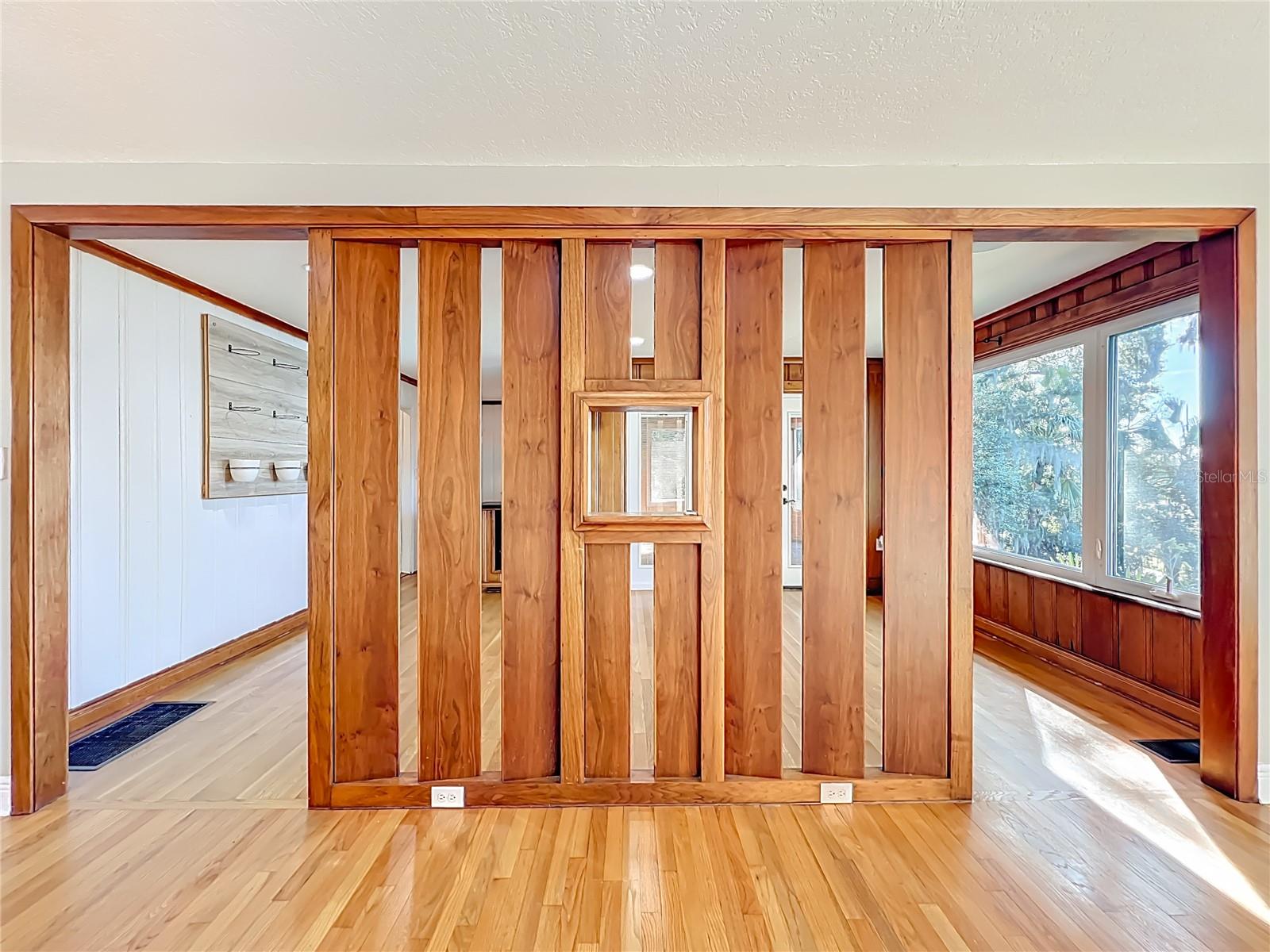 RAINBOW RIDGE - Residential