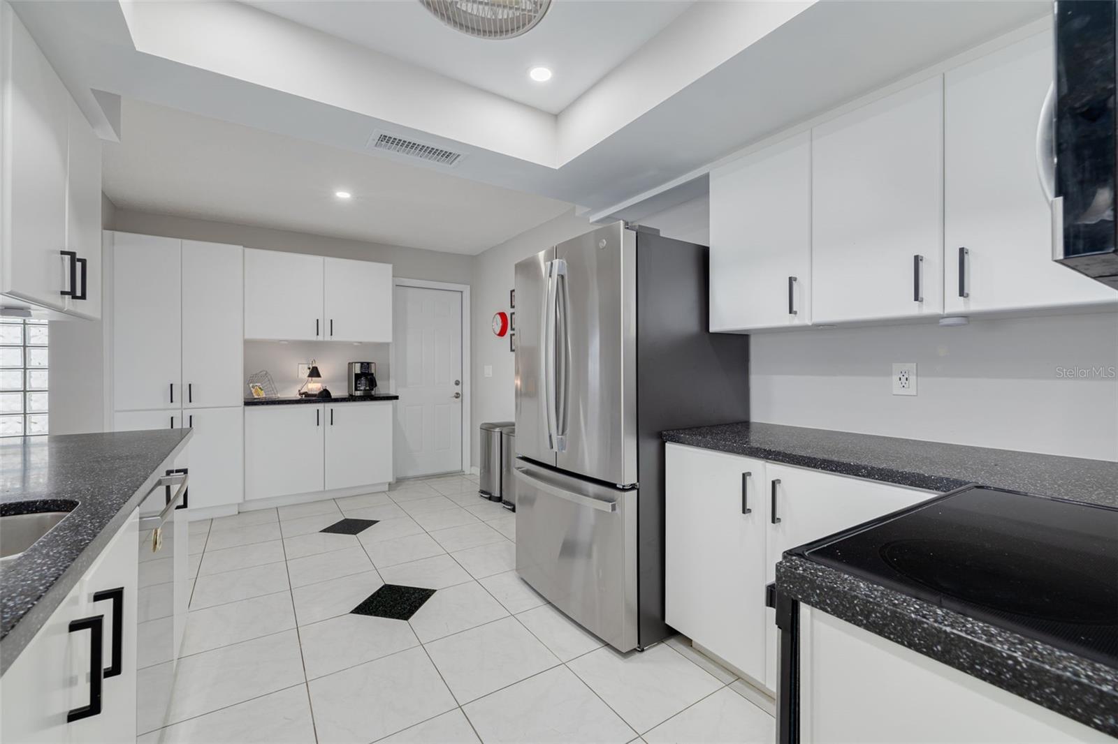 MAINLANDS OF TAMARAC BY THE GULF UNIT 1-B CONDO - Residential