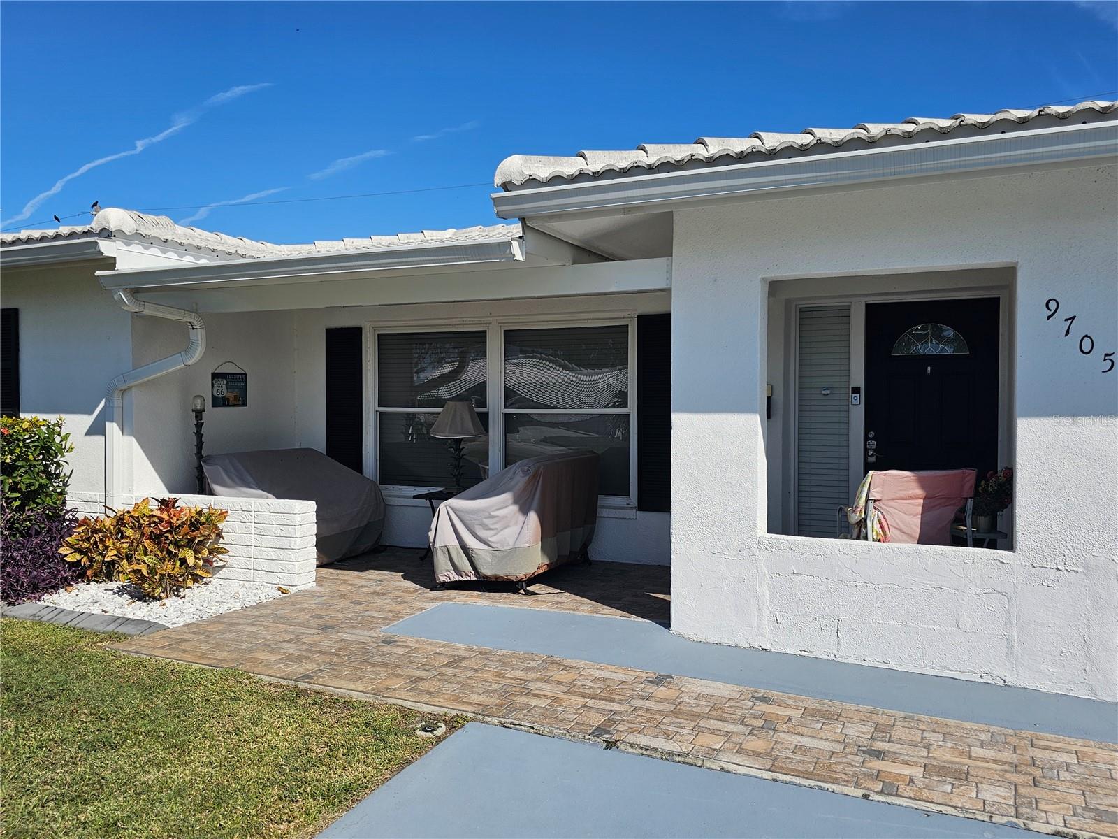 9705 MAINLANDS BOULEVARD W