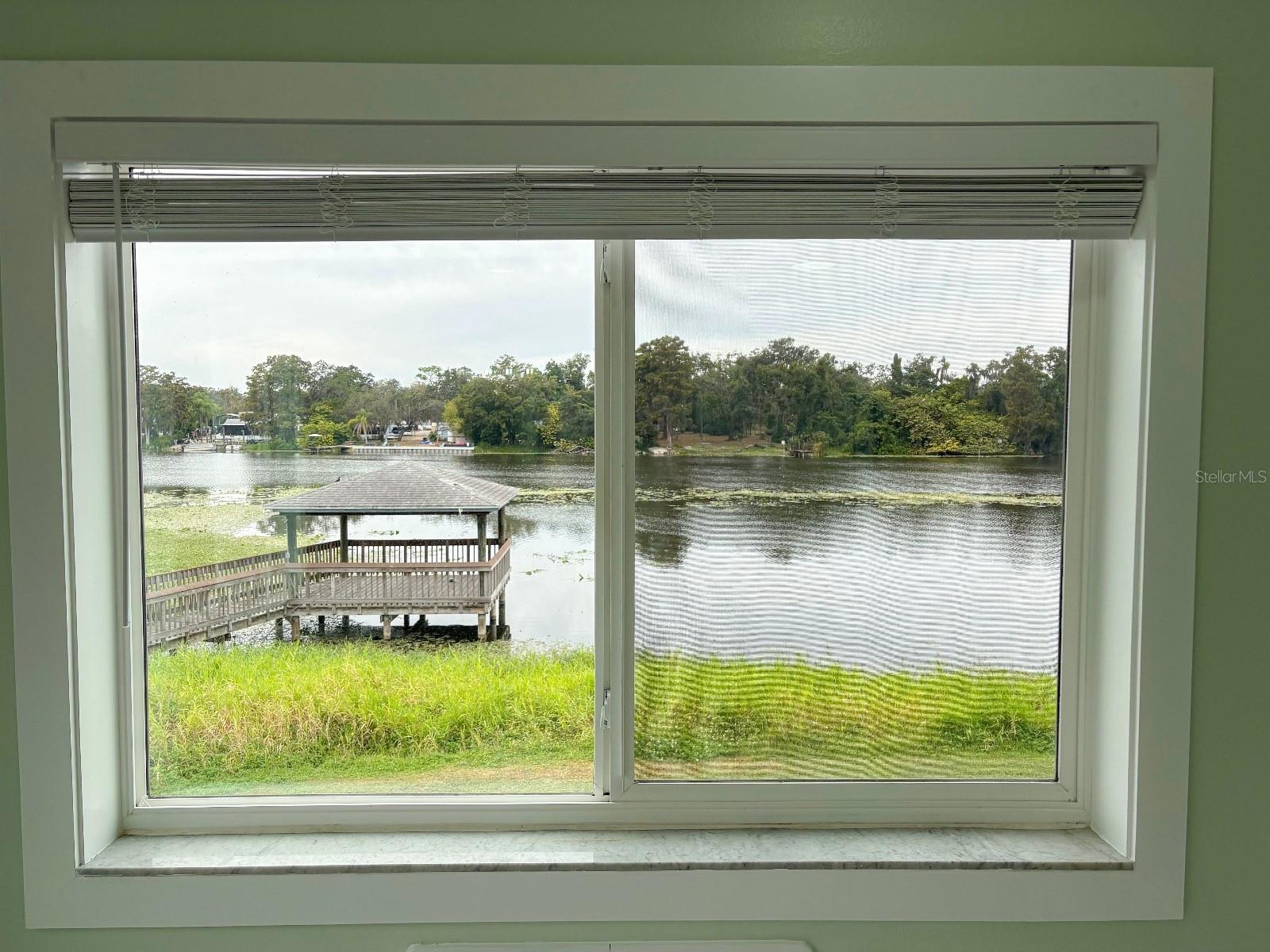 WATERSIDE CONDO II - Residential