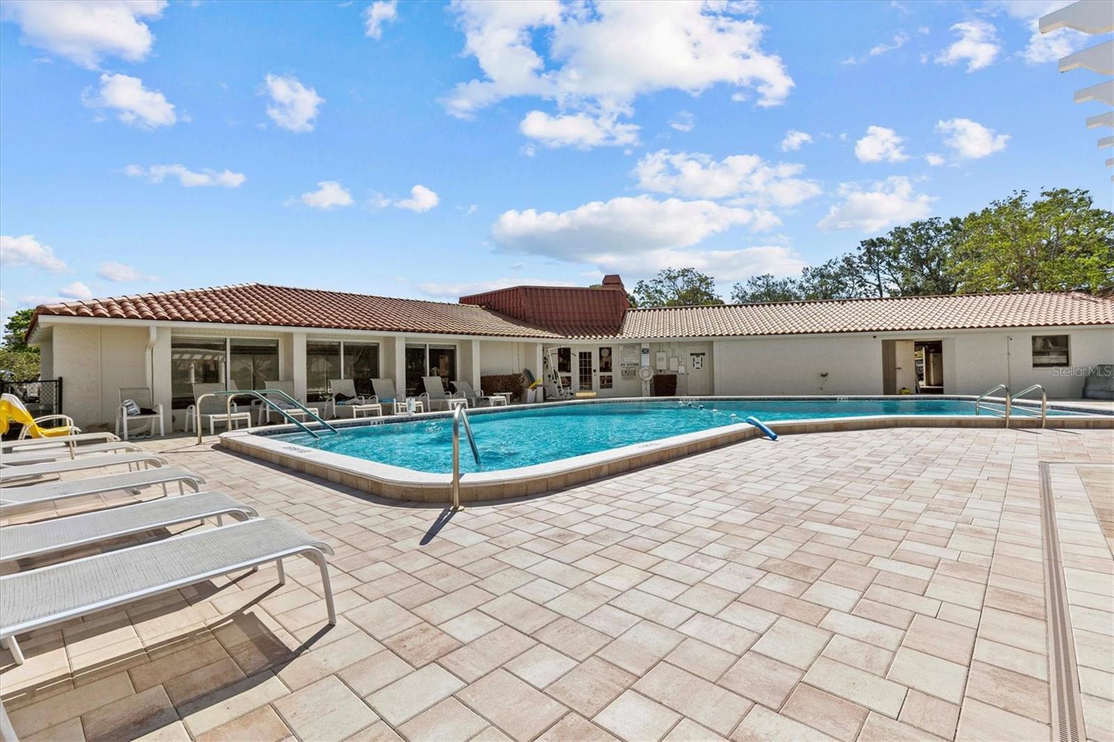 TARPON COVE CONDO - Residential