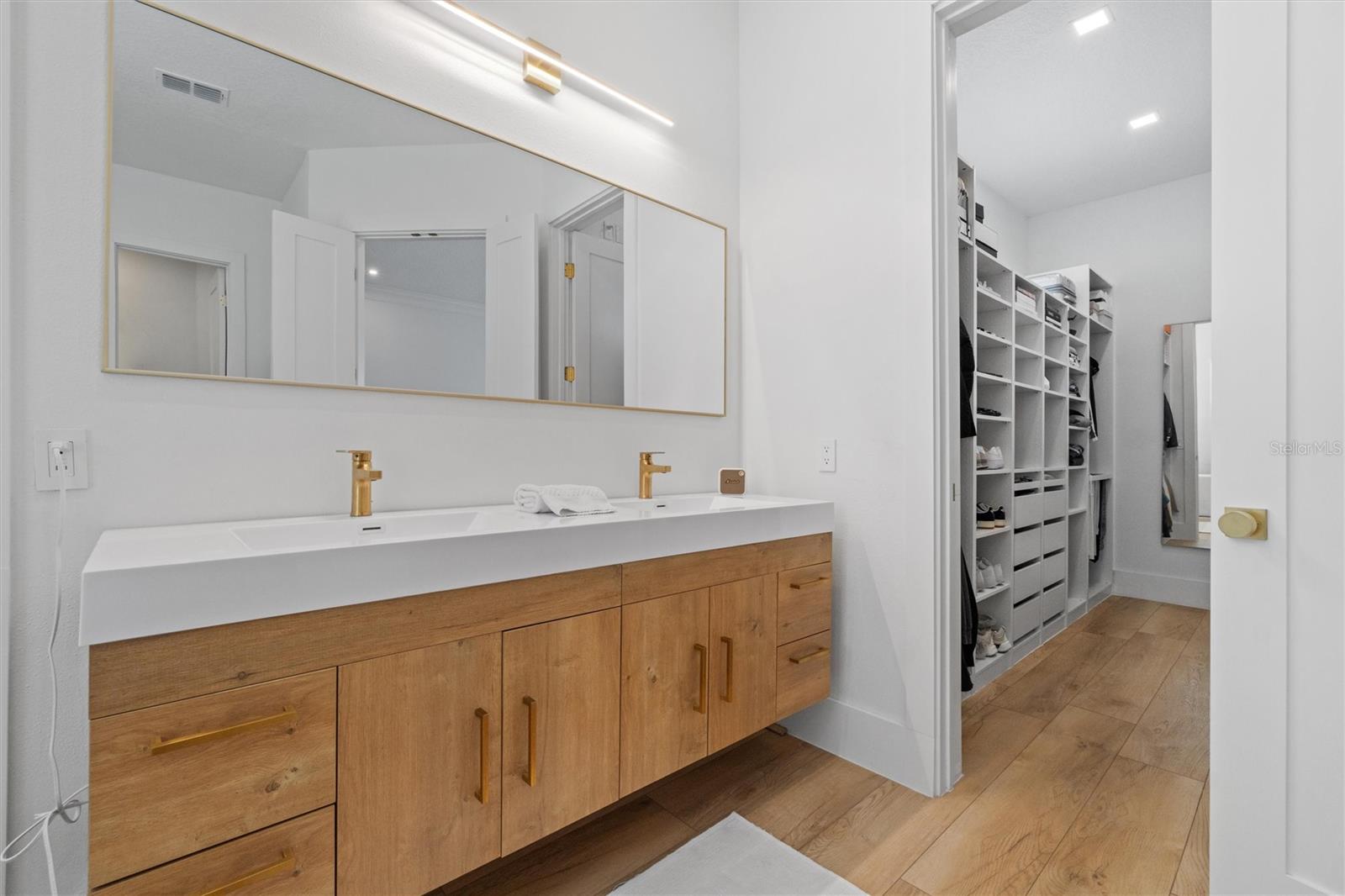 CELEBRATION VILLAGE UNIT 02 - Residential