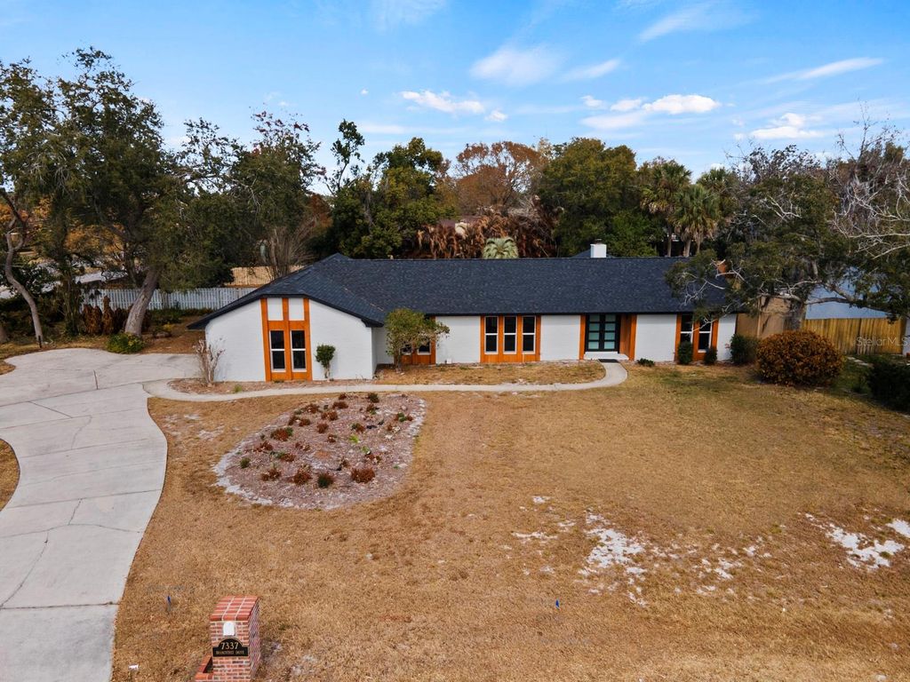 Photo of Orlando, FL 32835 (MLS # S5144590)