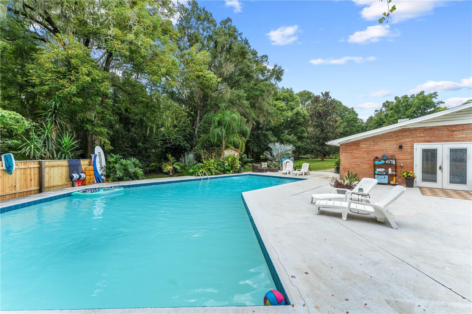 GOLFVIEW WEST - Residential