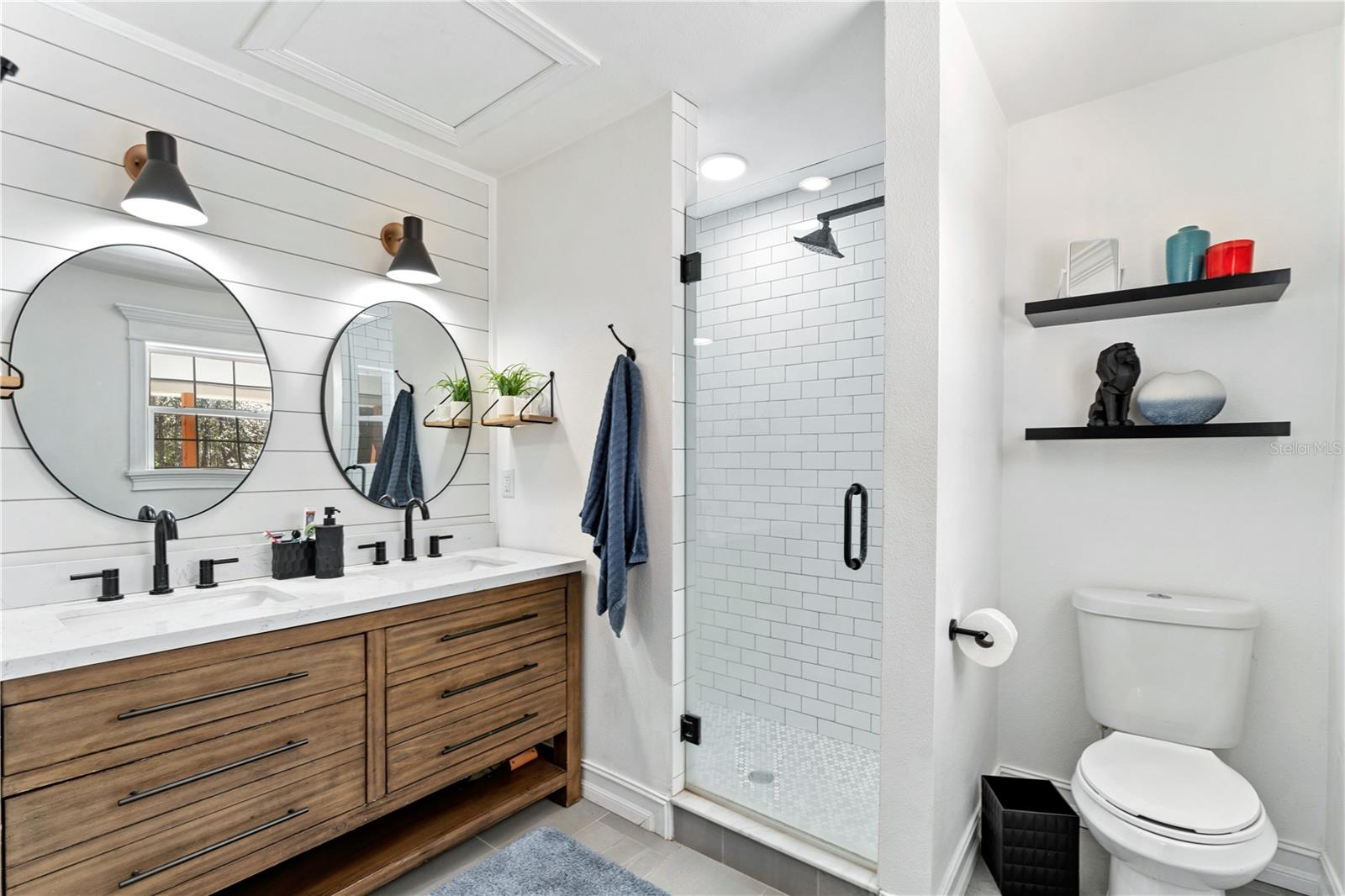 GOLFVIEW WEST - Residential