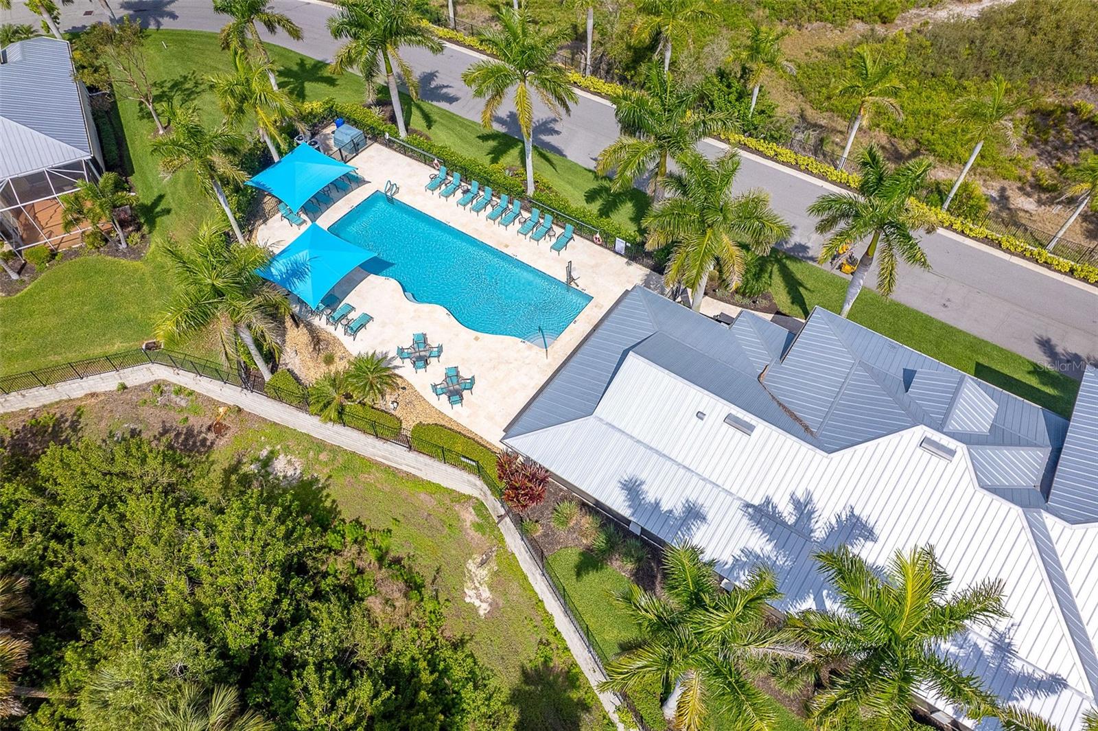 CORAL CAYE - Residential