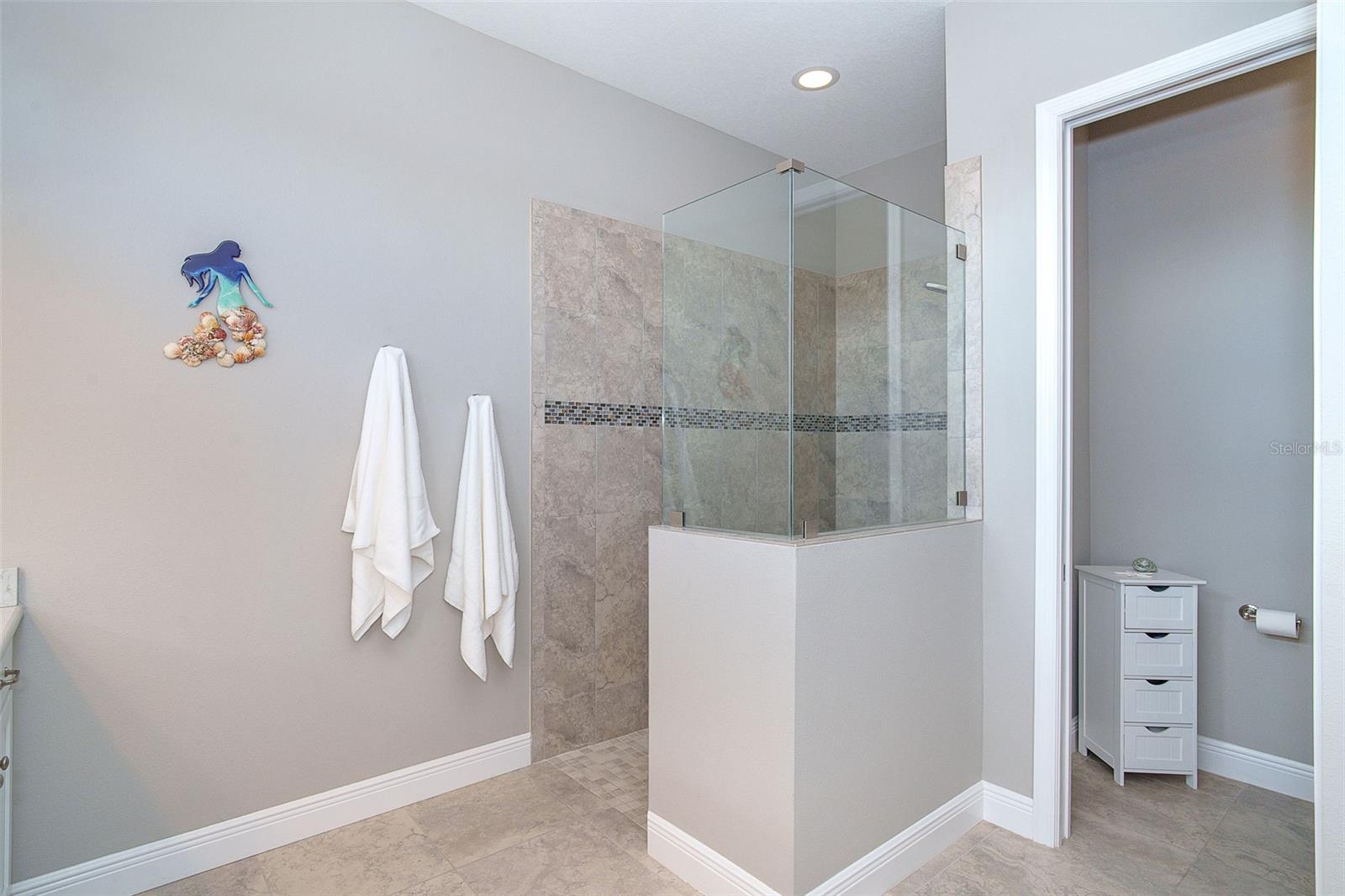 CORAL CAYE - Residential